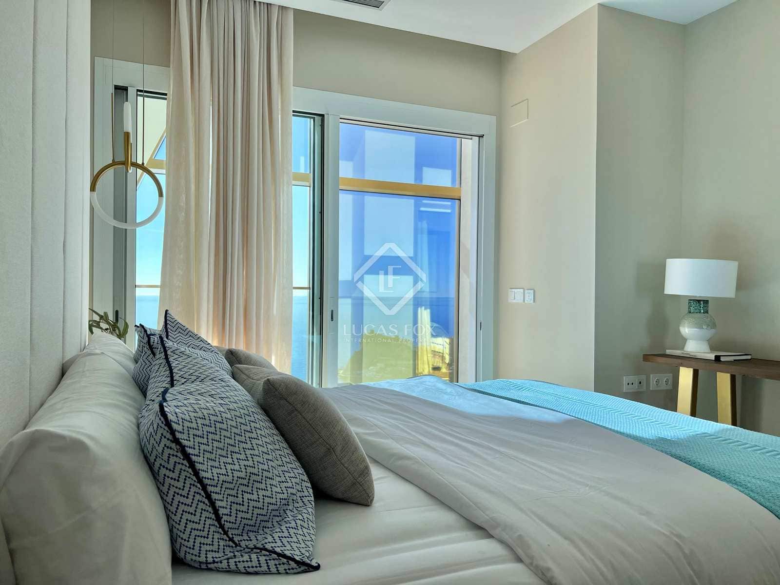 3 soveværelse Lejlighed til salg i Benidorm med swimmingpool garage - € 1.170.000 (Ref: 7898714)