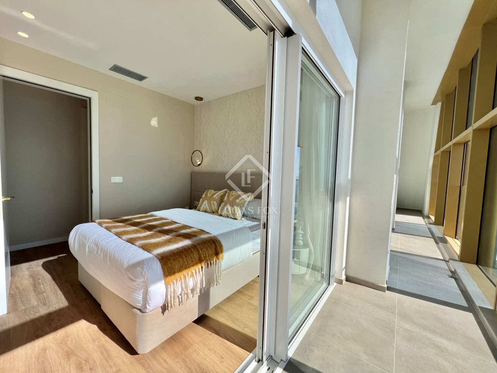 3 soveværelse Lejlighed til salg i Benidorm med swimmingpool garage - € 1.170.000 (Ref: 7898714)