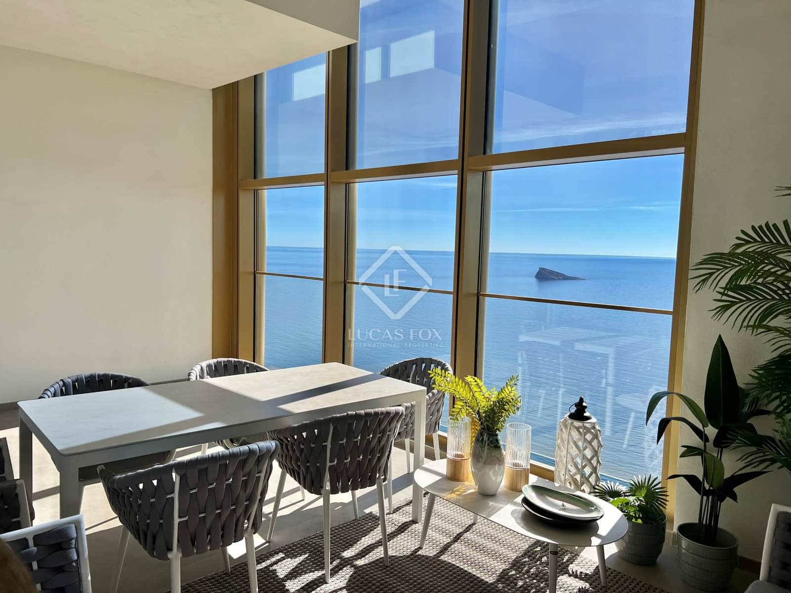 3 soveværelse Lejlighed til salg i Benidorm med swimmingpool garage - € 1.170.000 (Ref: 7898714)