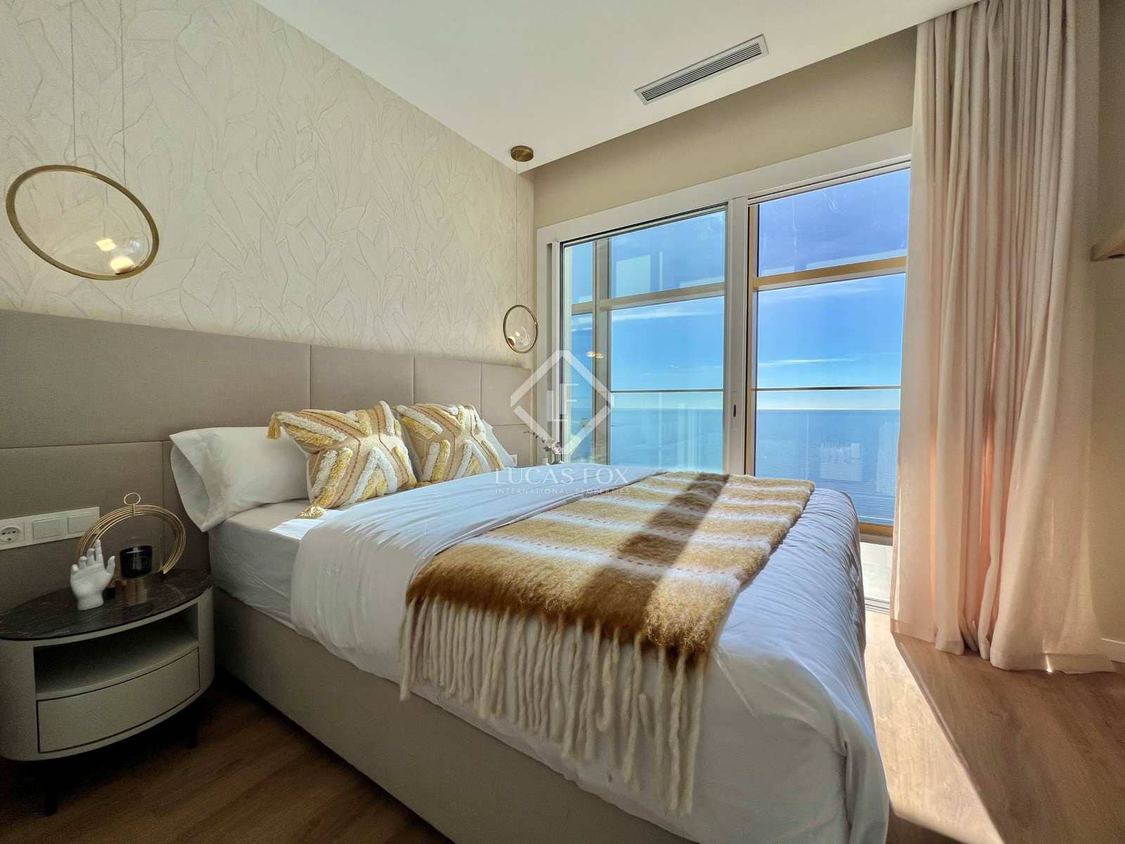 3 soveværelse Lejlighed til salg i Benidorm med swimmingpool garage - € 1.170.000 (Ref: 7898714)