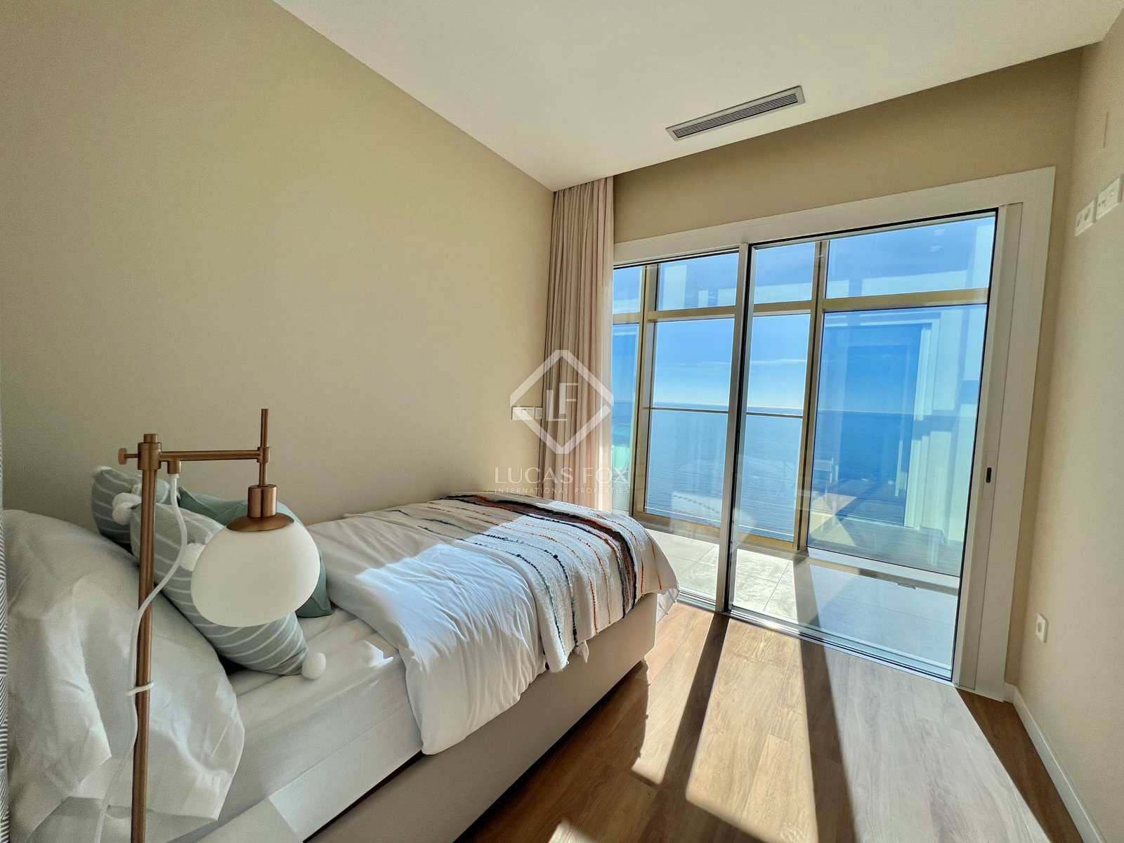 3 soveværelse Lejlighed til salg i Benidorm med swimmingpool garage - € 1.170.000 (Ref: 7898714)