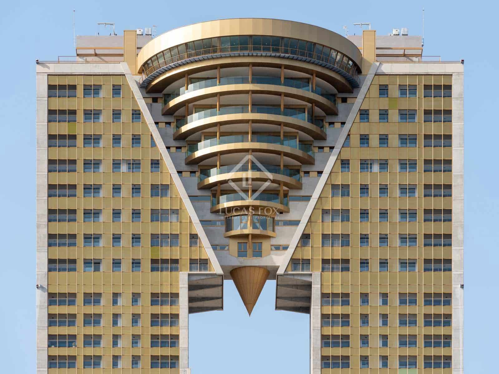 3 soveværelse Lejlighed til salg i Benidorm med swimmingpool garage - € 1.170.000 (Ref: 7898714)