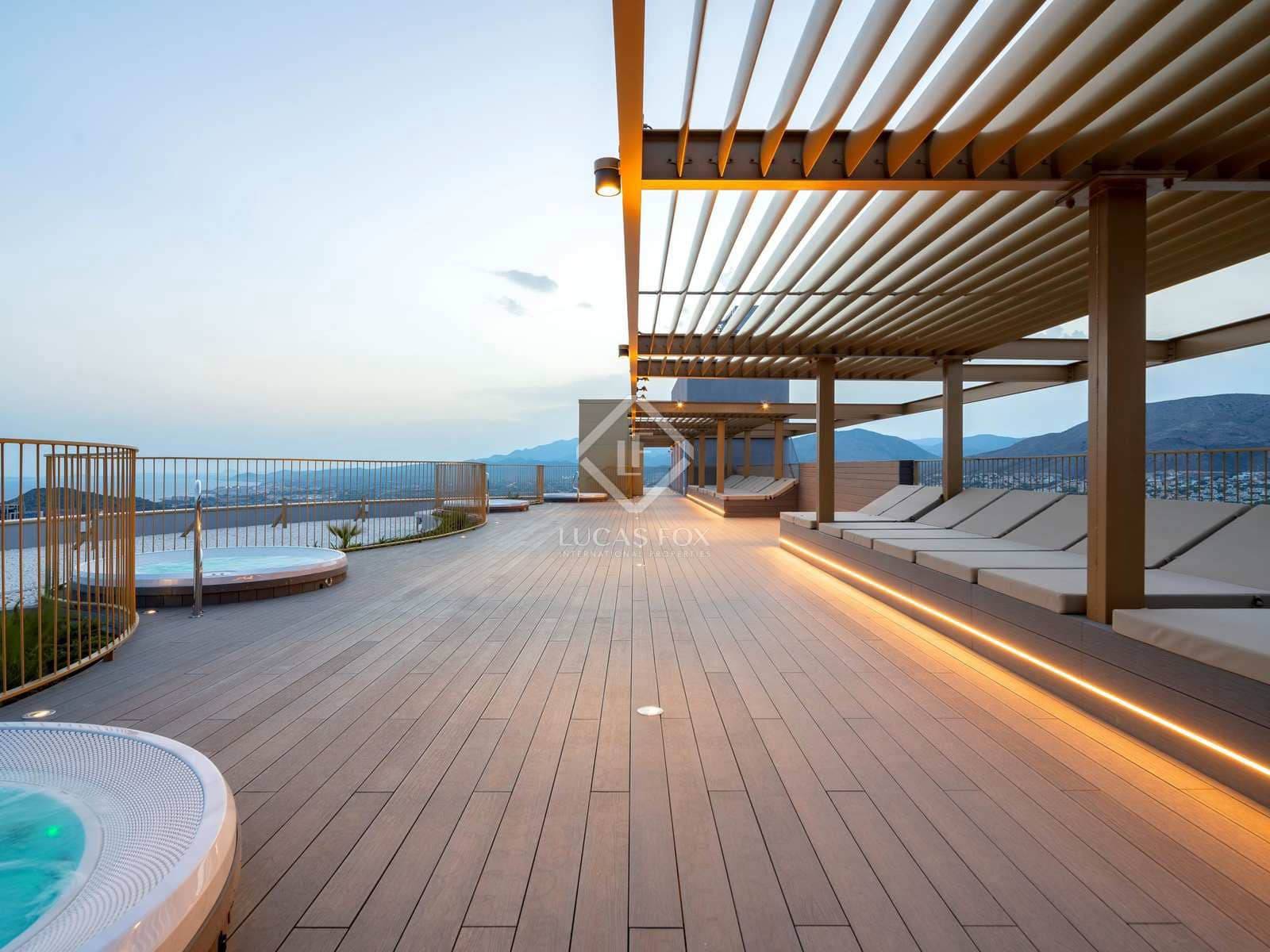 3 soveværelse Lejlighed til salg i Benidorm med swimmingpool garage - € 1.170.000 (Ref: 7898714)