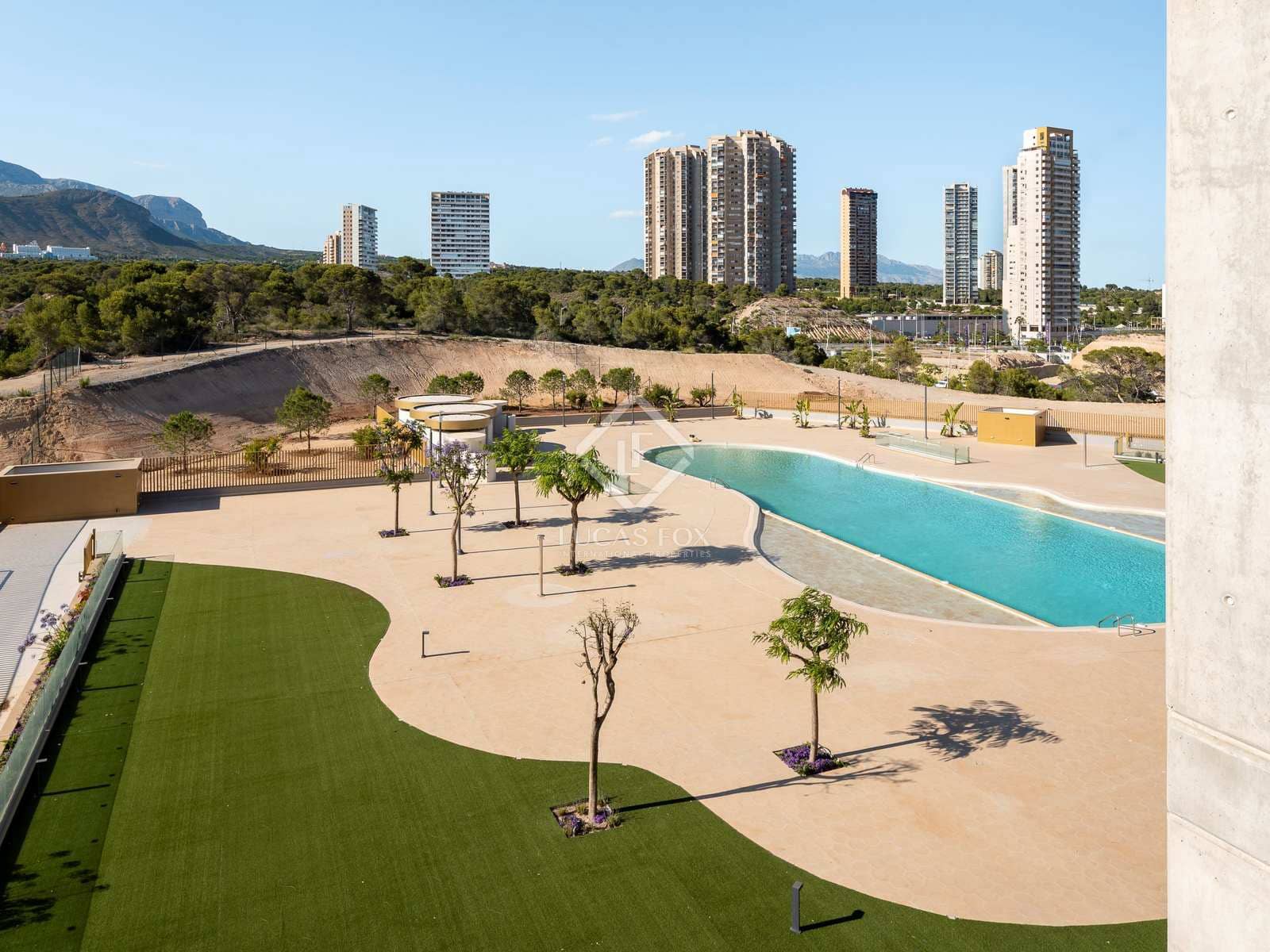 3 soveværelse Lejlighed til salg i Benidorm med swimmingpool garage - € 1.170.000 (Ref: 7898714)