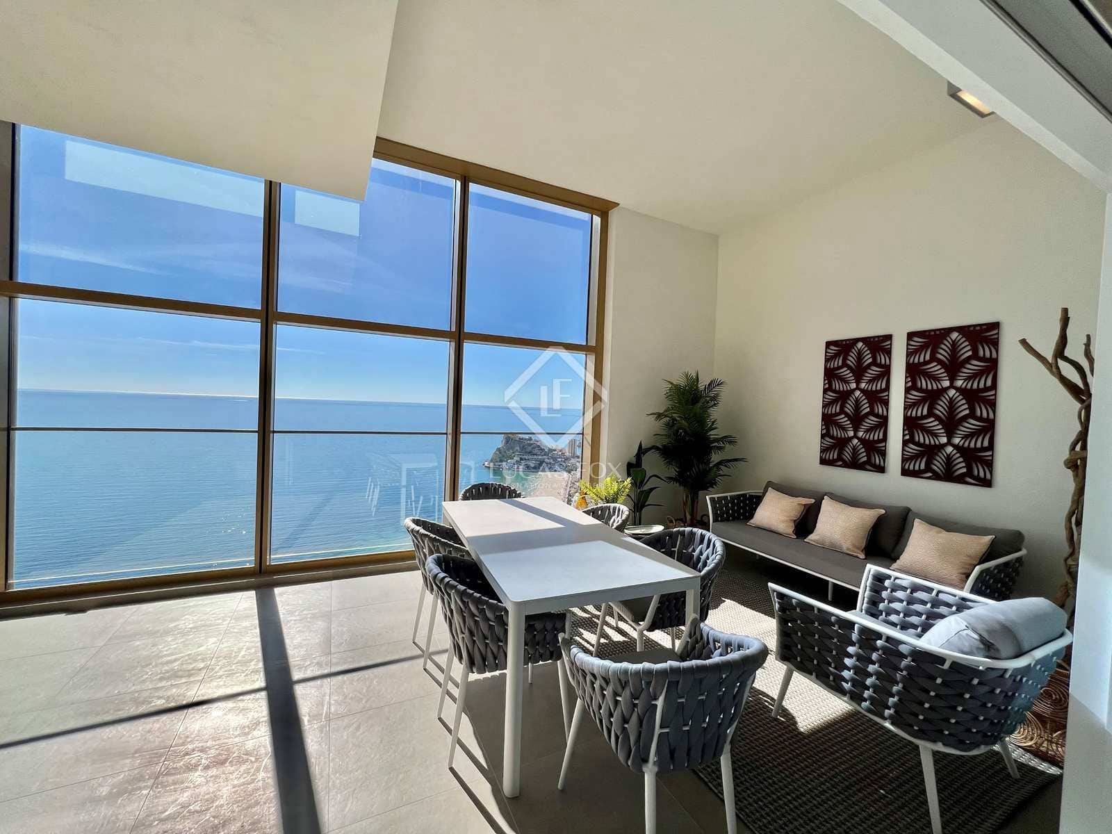 3 soveværelse Lejlighed til salg i Benidorm med swimmingpool garage - € 1.170.000 (Ref: 7898714)