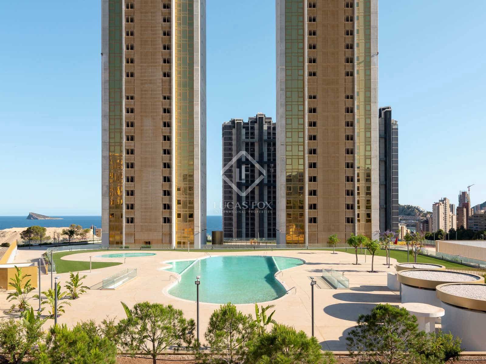 3 soveværelse Lejlighed til salg i Benidorm med swimmingpool garage - € 1.170.000 (Ref: 7898714)