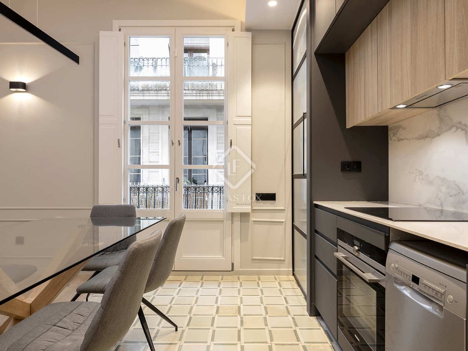 2 sovrum Lägenhet att hyra i Barcelona stad - 2 000 € (Ref: 7898720)