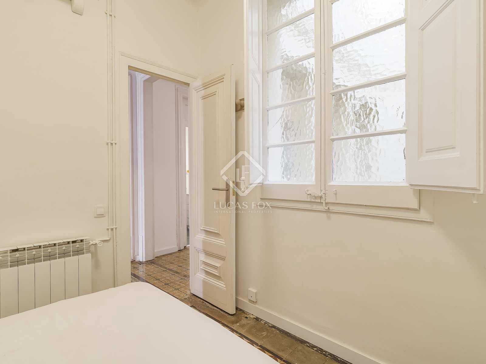 3 bedroom Apartment for rent in Barcelona city - € 1,900 (Ref: 7898723)