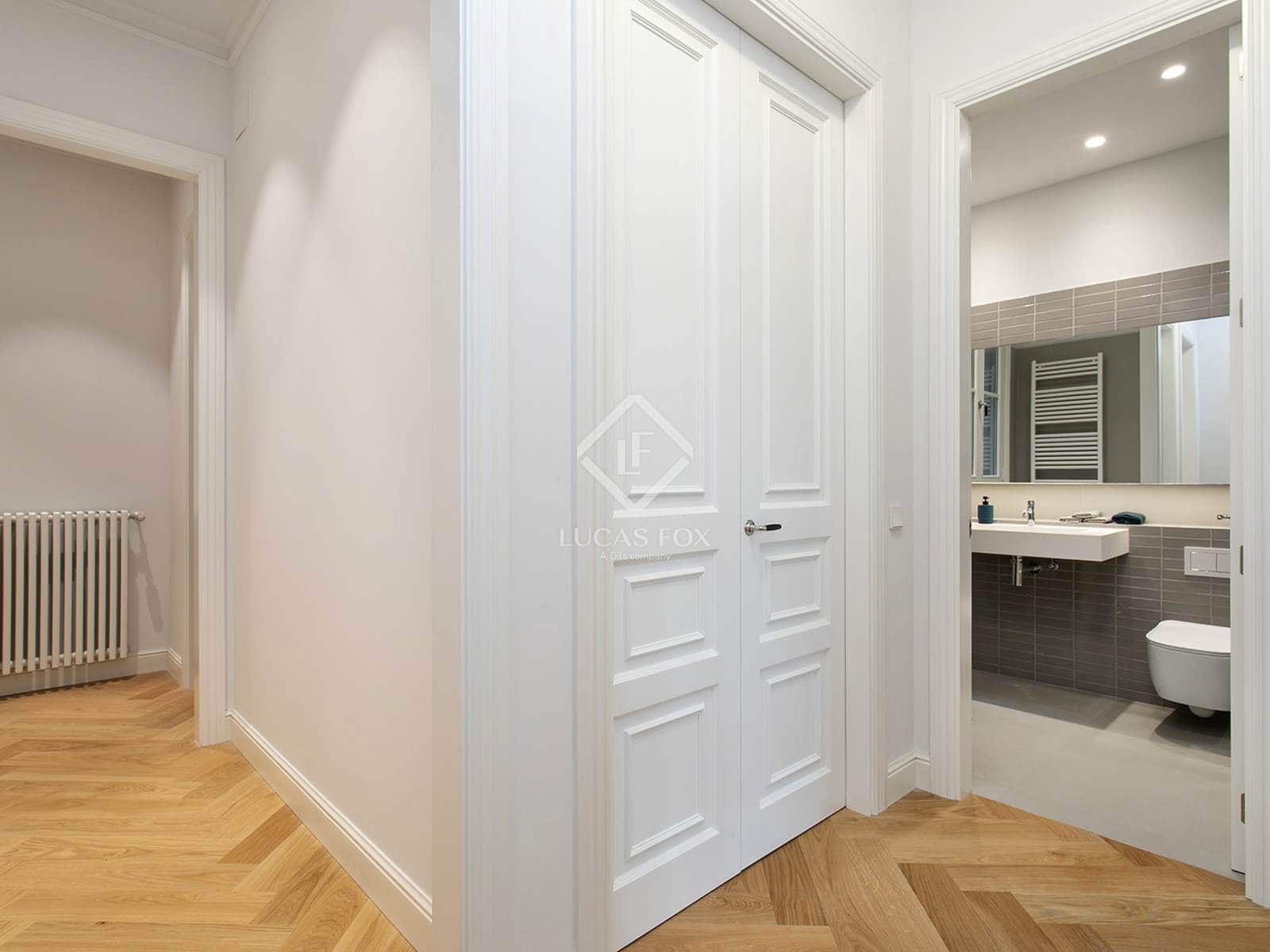 3 bedroom Apartment for rent in Barcelona city with pool - € 9,000 (Ref: 7898731)