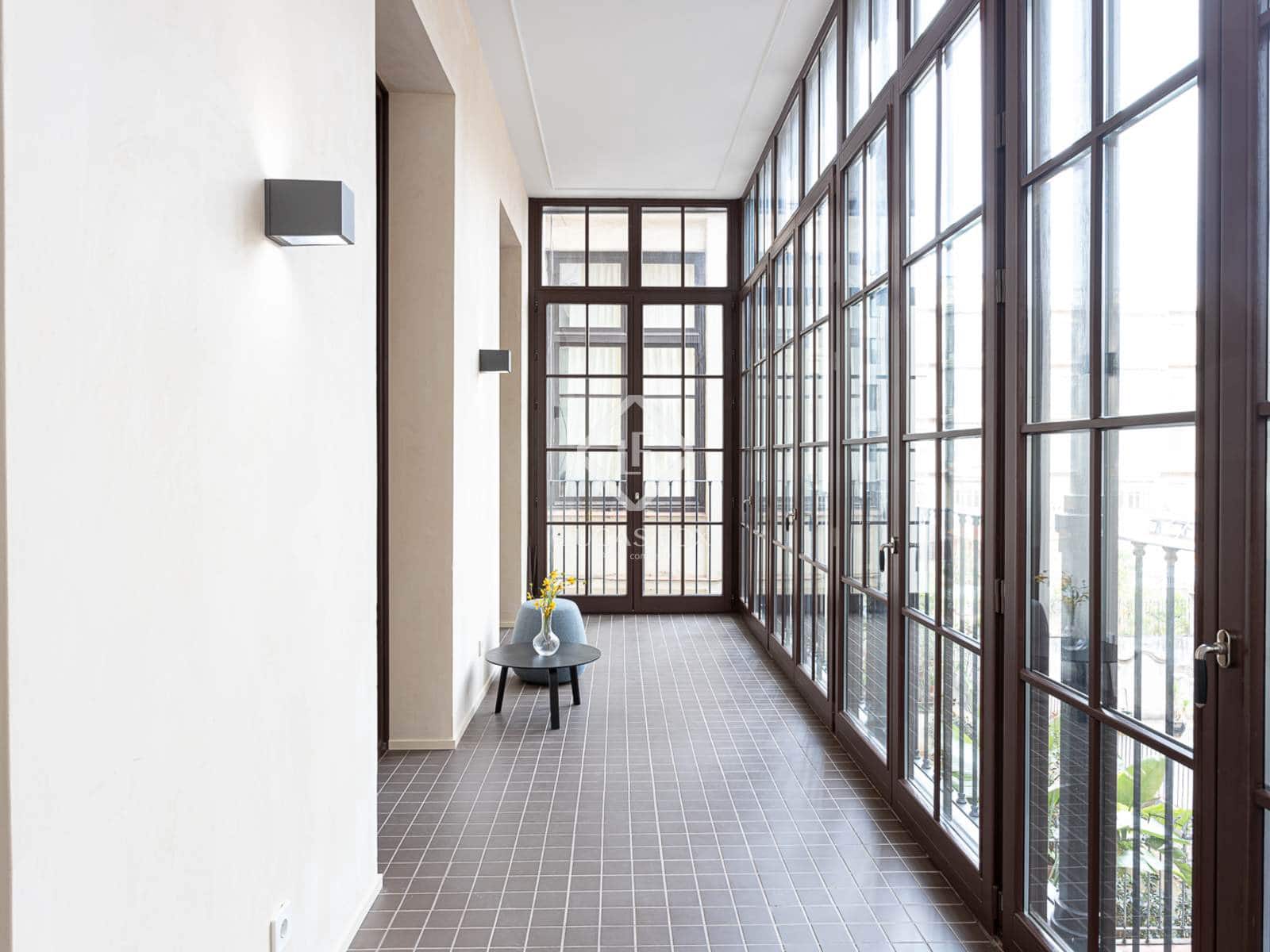 3 bedroom Apartment for rent in Barcelona city with pool - € 9,000 (Ref: 7898731)