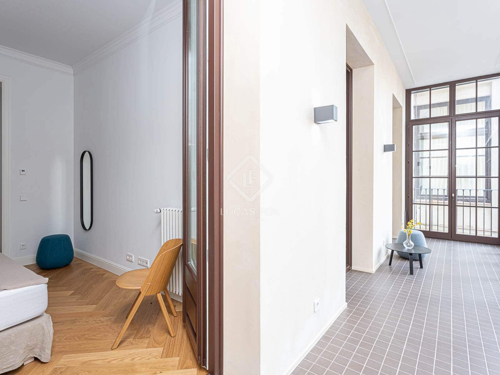 3 bedroom Apartment for rent in Barcelona city with pool - € 9,000 (Ref: 7898731)