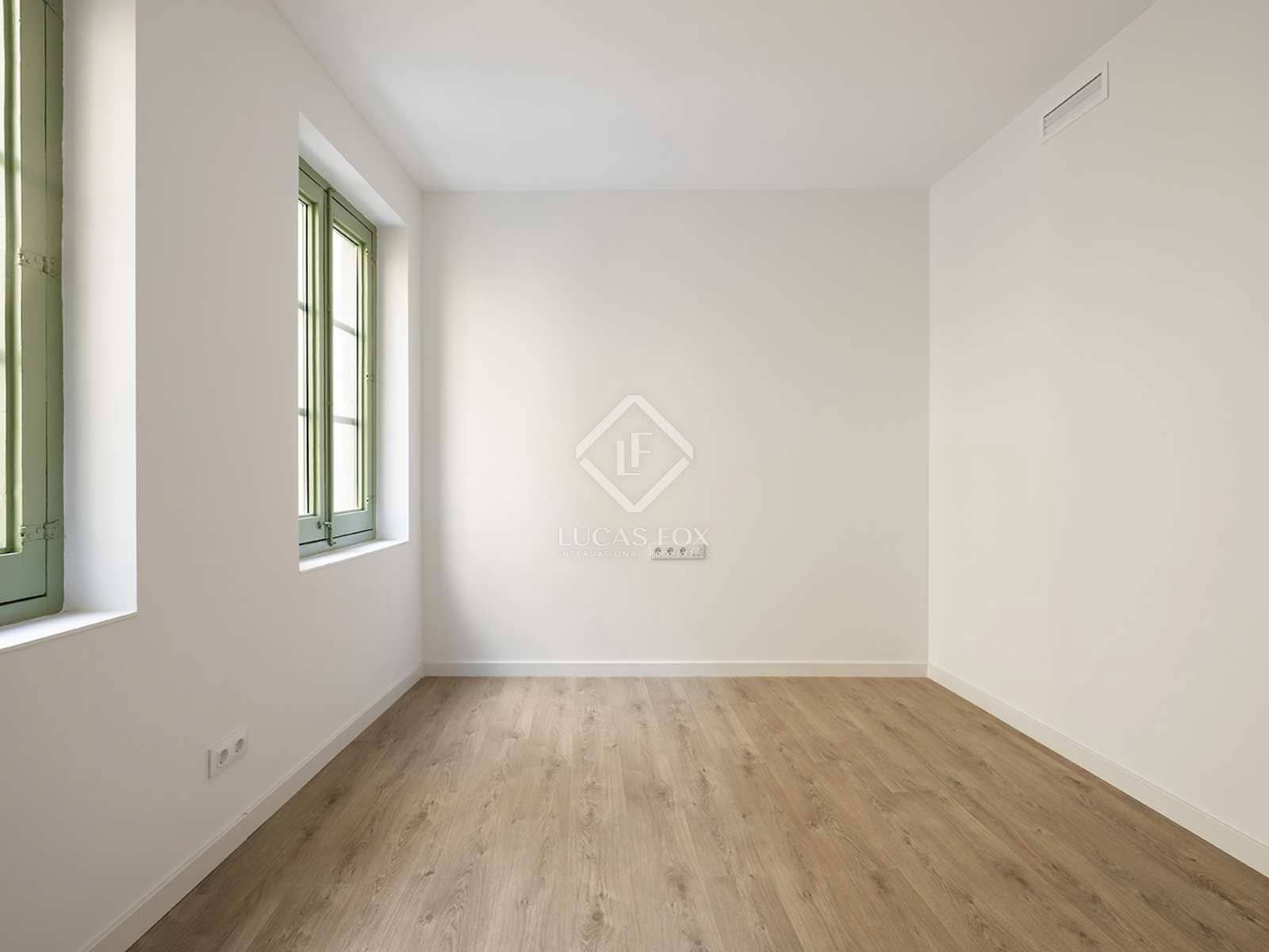 Appartement de 3 chambres à louer à Barcelone ville - 3 100 € (Ref: 7898733)