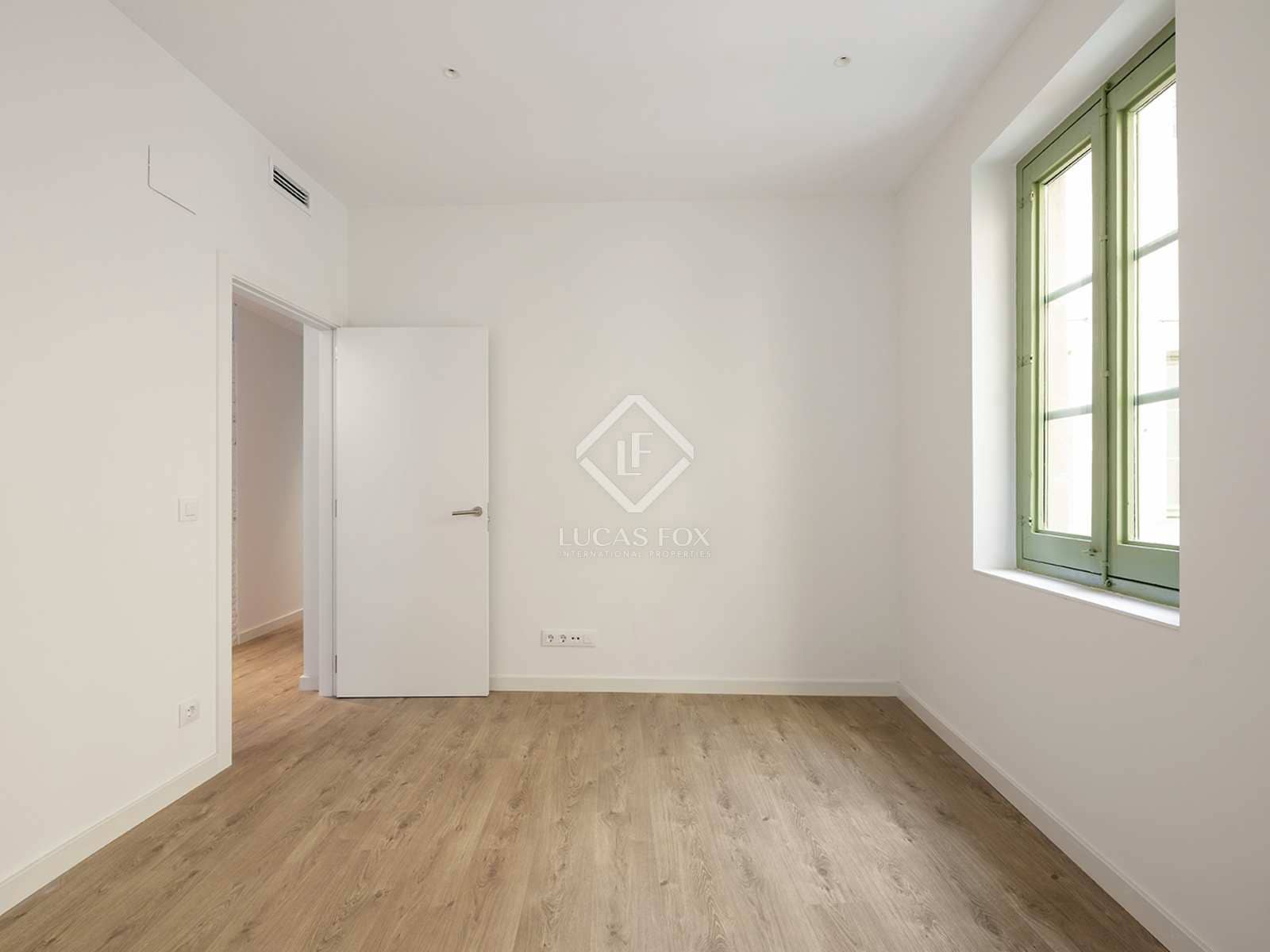 Appartement de 3 chambres à louer à Barcelone ville - 3 100 € (Ref: 7898733)