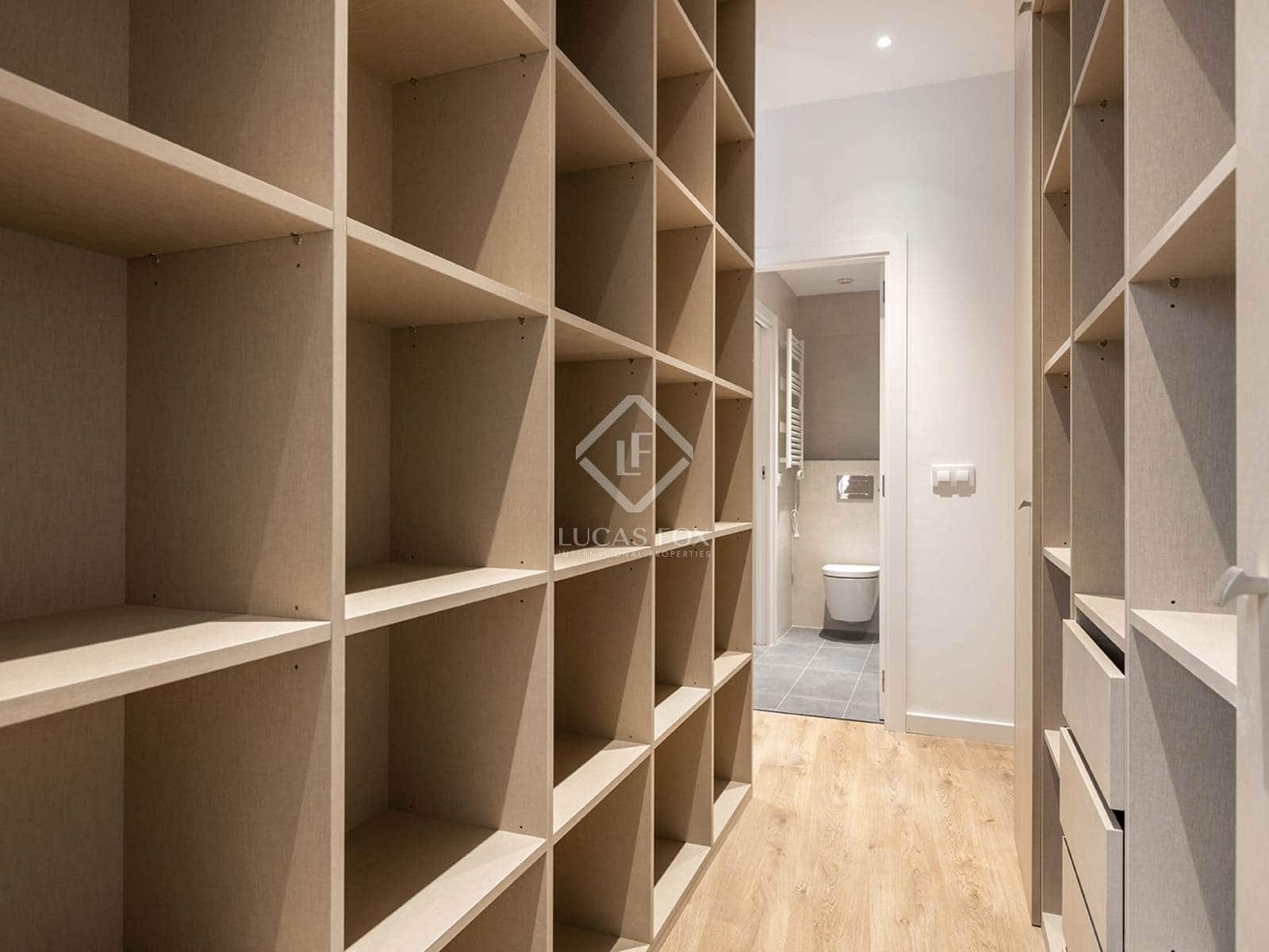 Appartement de 3 chambres à louer à Barcelone ville - 3 100 € (Ref: 7898733)