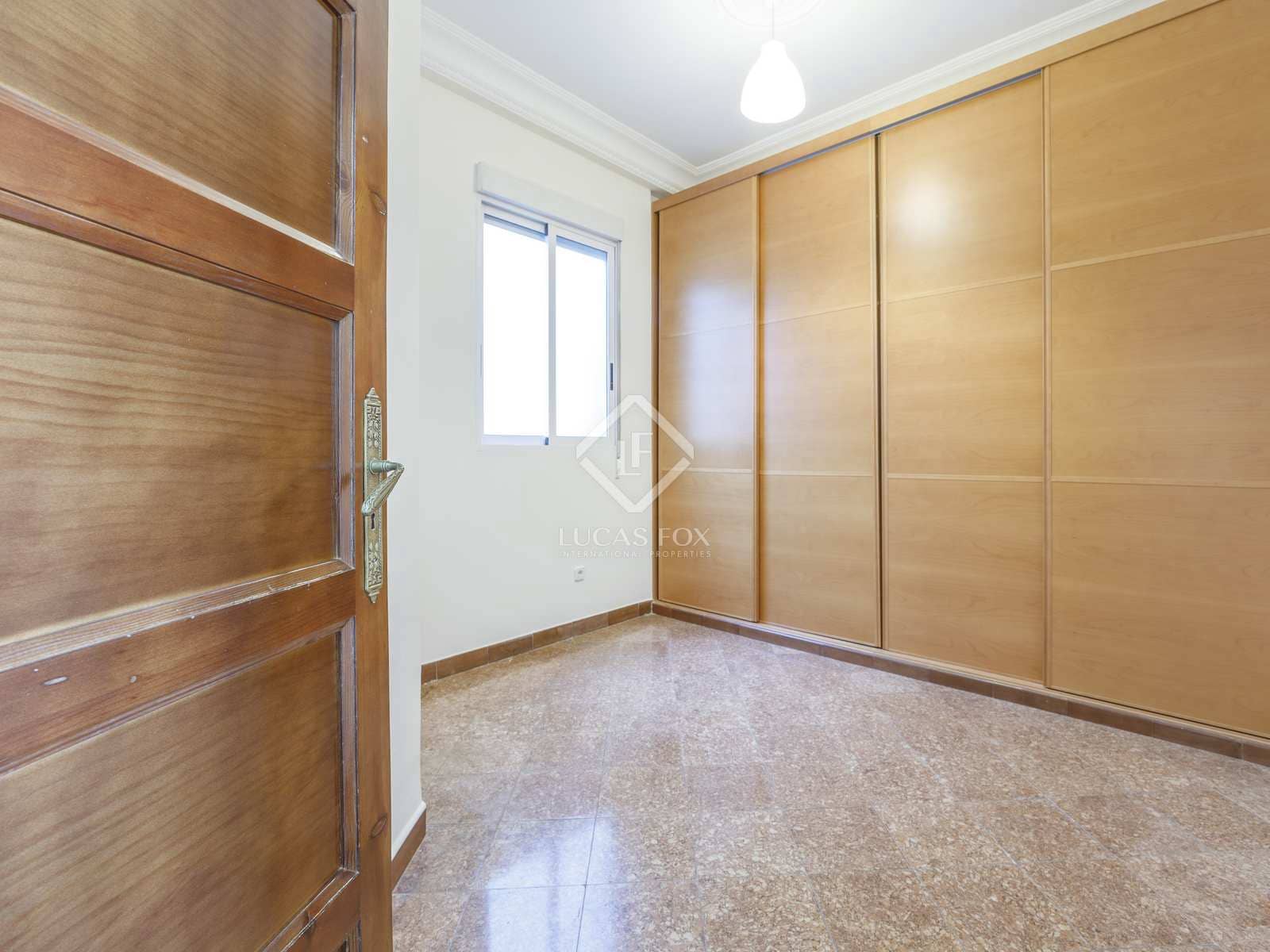 Appartement de 4 chambres à louer à Valence ville - 2 200 € (Ref: 7898758)