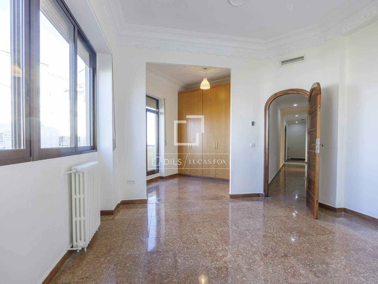 Appartement de 4 chambres à louer à Valence ville - 2 200 € (Ref: 7898758)