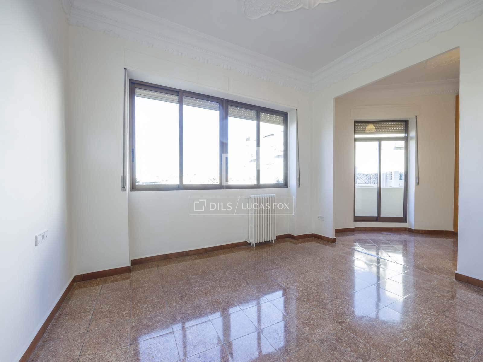 Appartement de 4 chambres à louer à Valence ville - 2 200 € (Ref: 7898758)