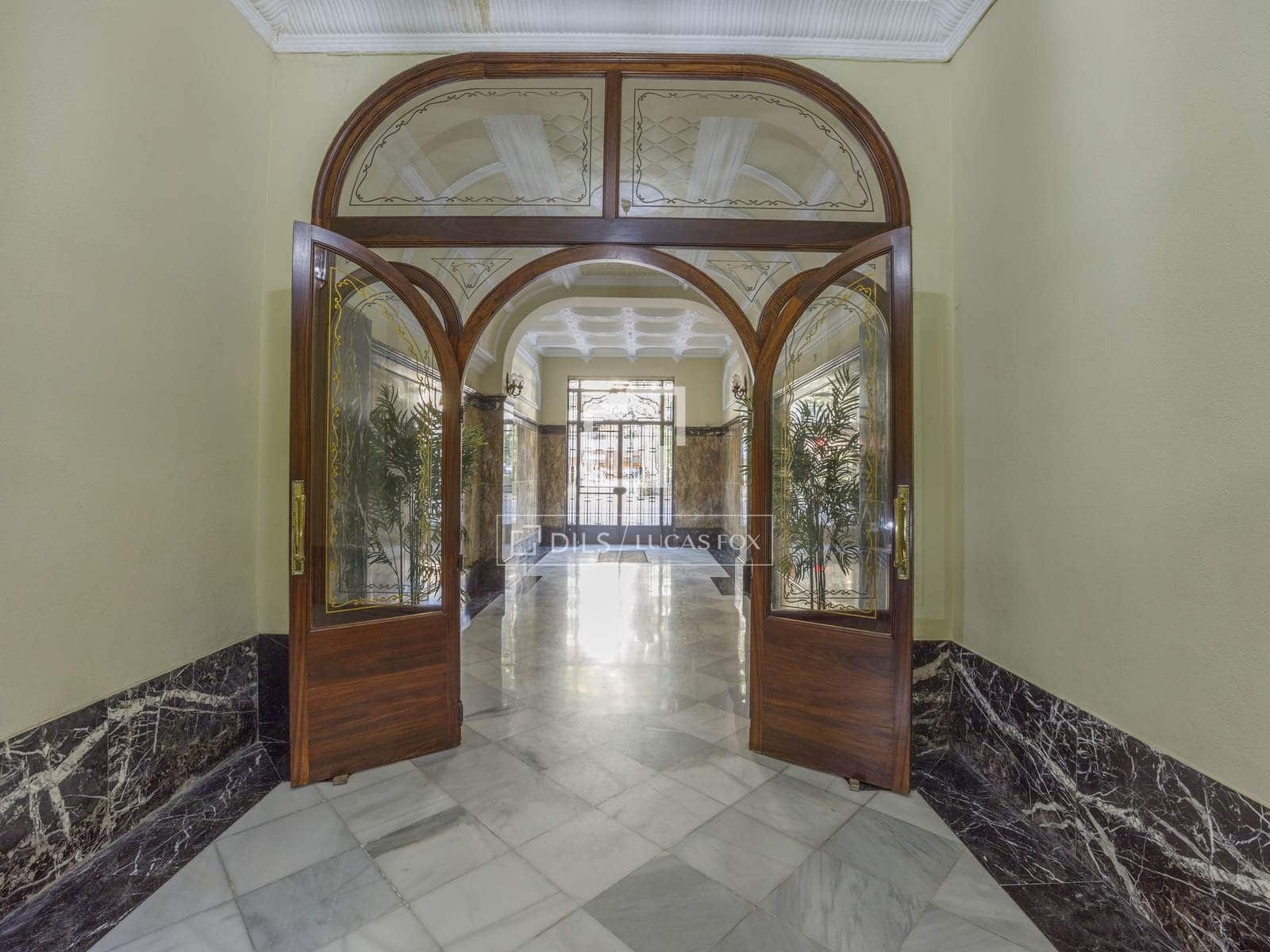 Appartement de 4 chambres à louer à Valence ville - 2 200 € (Ref: 7898758)
