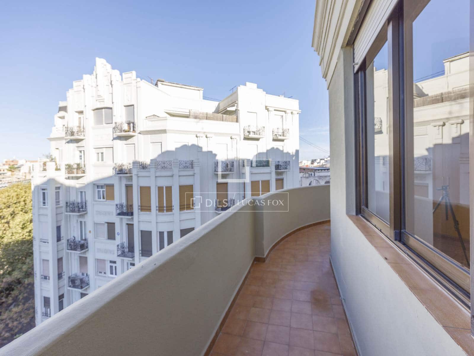 Appartement de 4 chambres à louer à Valence ville - 2 200 € (Ref: 7898758)