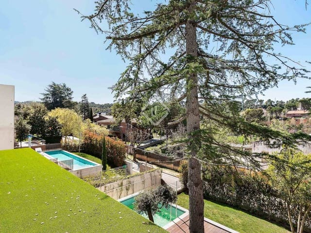 6 bedroom Villa for sale in Sant Cugat del Vallès with pool garage - € 2,900,000 (Ref: 7899007)