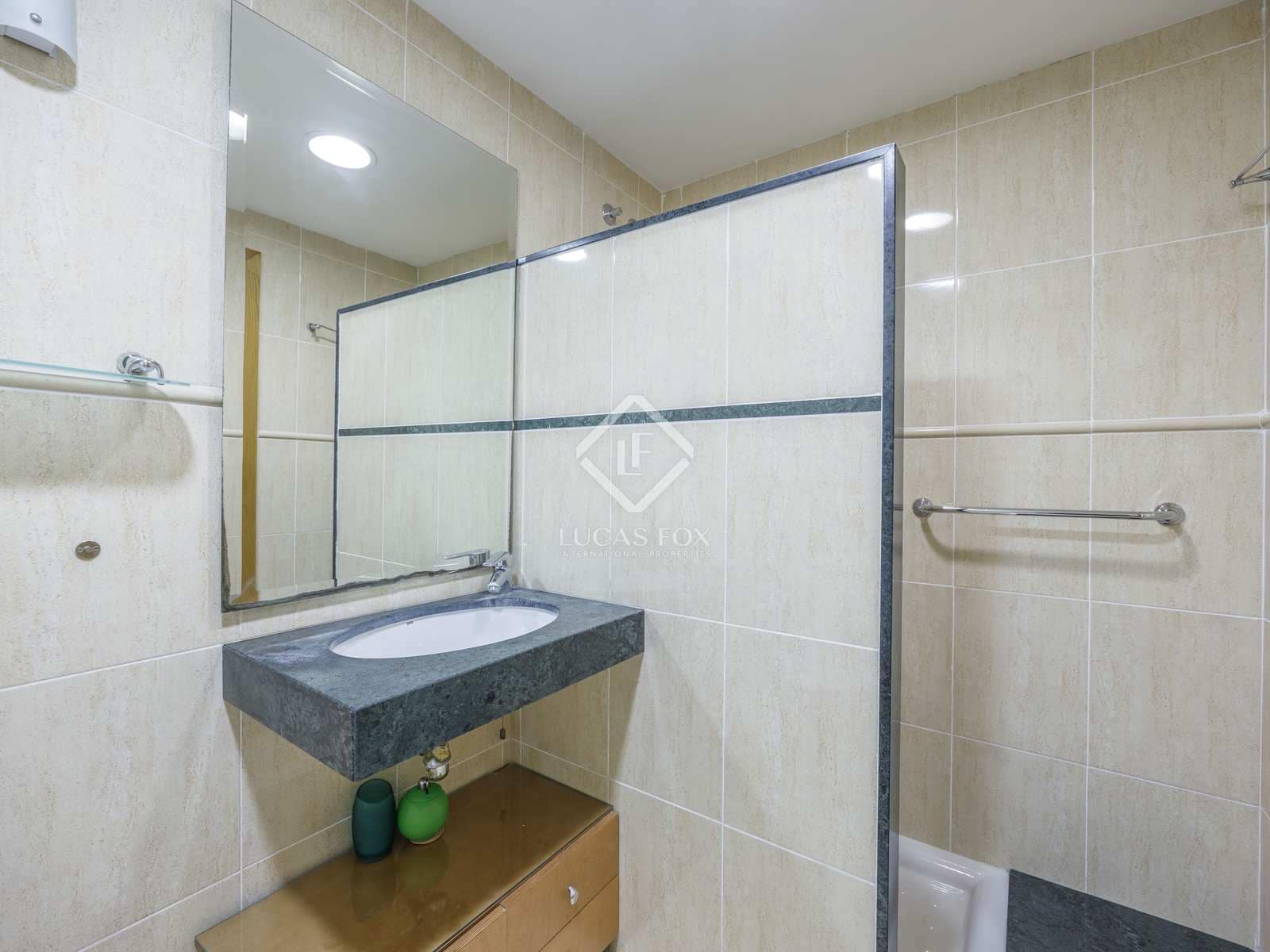 3 sypialnia Apartament do wynajęcia w Miasto Walencja z garażem - 1 700 € (Ref: 7899010)