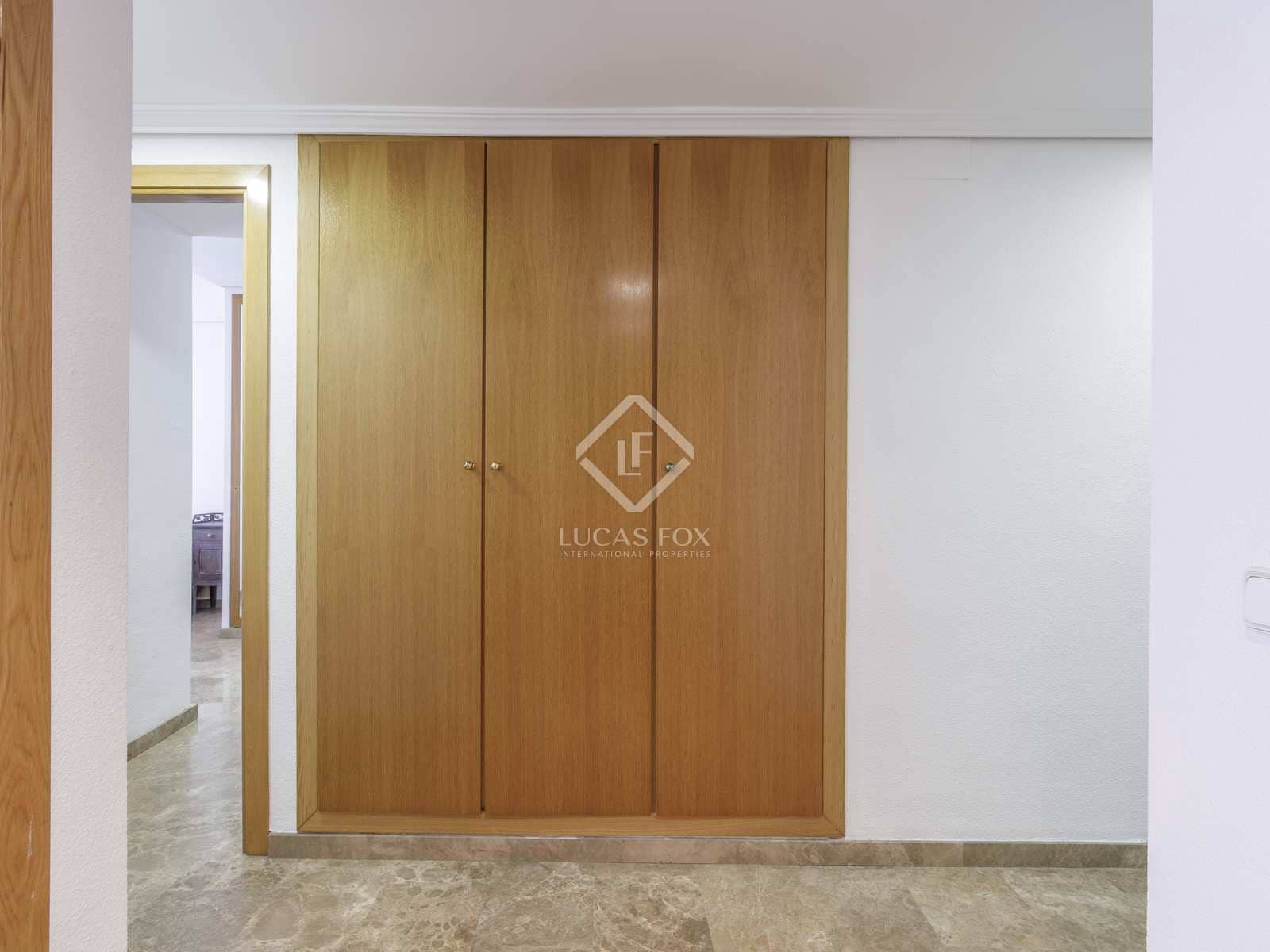 3 sypialnia Apartament do wynajęcia w Miasto Walencja z garażem - 1 700 € (Ref: 7899010)