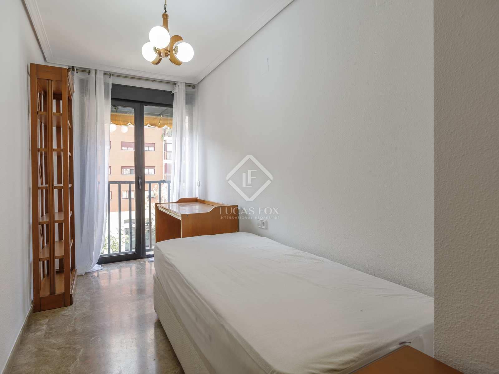 3 sypialnia Apartament do wynajęcia w Miasto Walencja z garażem - 1 700 € (Ref: 7899010)