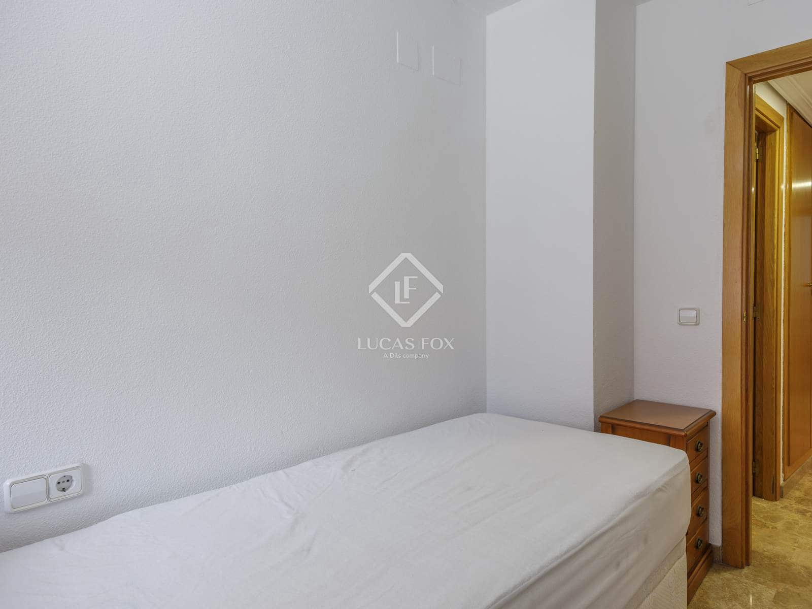 3 sypialnia Apartament do wynajęcia w Miasto Walencja z garażem - 1 700 € (Ref: 7899010)