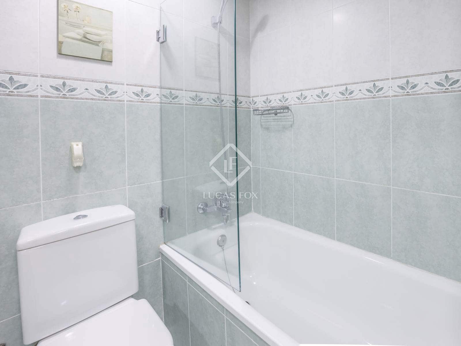 3 sypialnia Apartament do wynajęcia w Miasto Walencja z garażem - 1 700 € (Ref: 7899010)