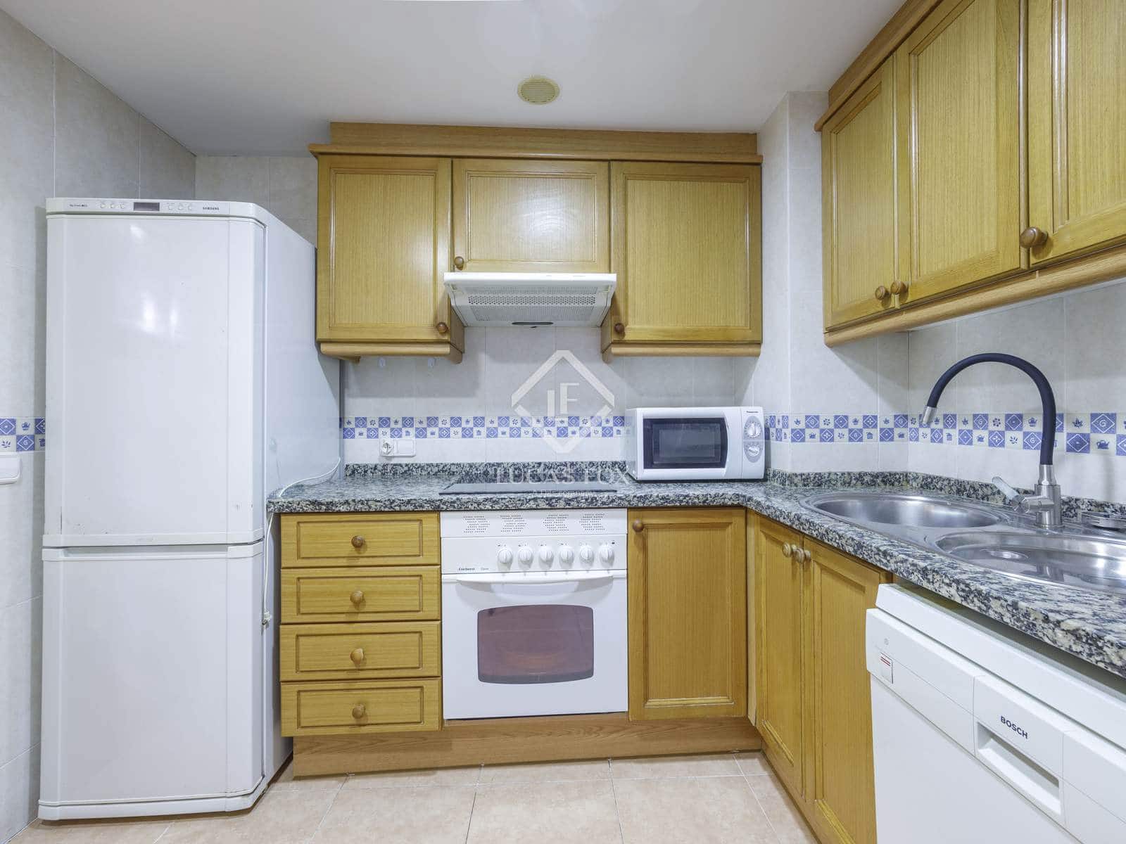 3 sypialnia Apartament do wynajęcia w Miasto Walencja z garażem - 1 700 € (Ref: 7899010)