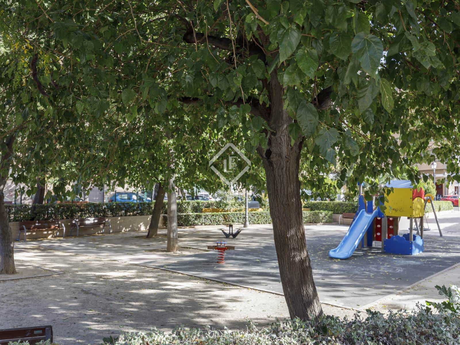 3 sypialnia Apartament do wynajęcia w Miasto Walencja z garażem - 1 700 € (Ref: 7899010)