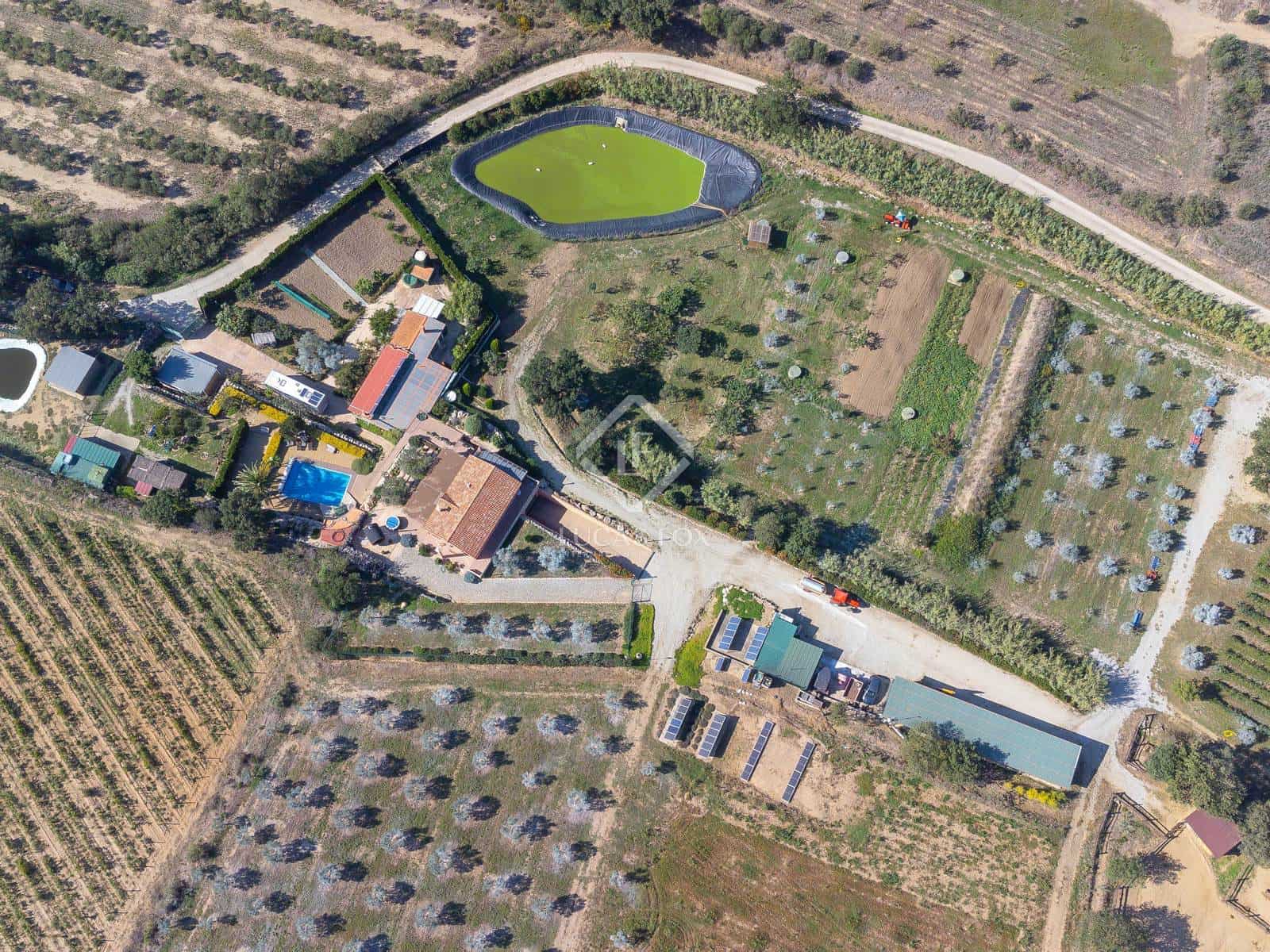 4 soveværelse Finca/Landehus til salg i Masarac med swimmingpool garage - € 975.000 (Ref: 7901465)