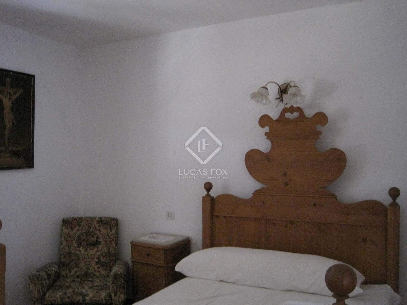 6 soveværelse Finca/Landehus til salg i Ciutadella de Menorca med swimmingpool garage - € 1.100.000 (Ref: 7901475)