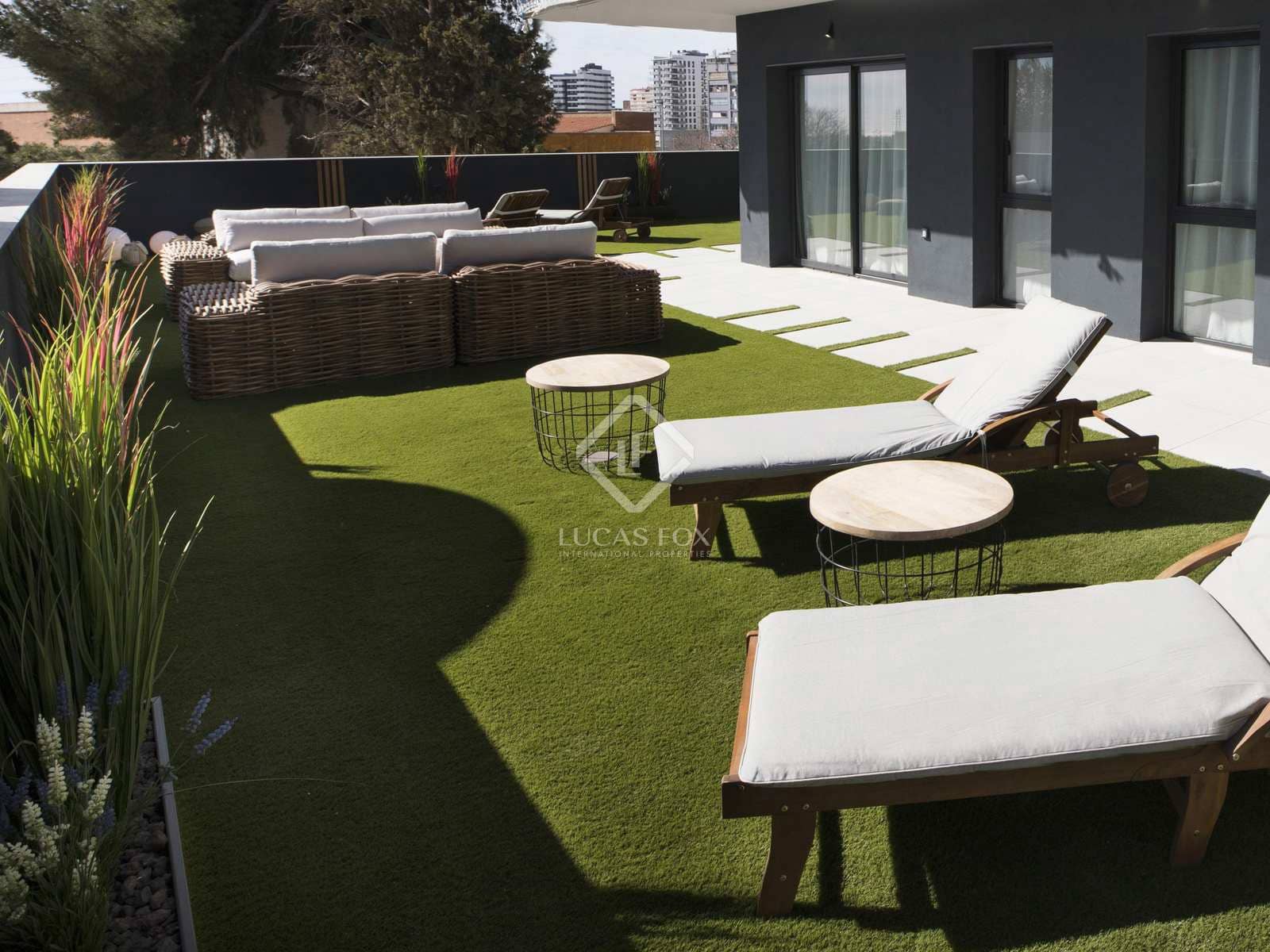 2 soveværelse Lejlighed til salg i Esplugues de Llobregat med swimmingpool garage - € 559.000 (Ref: 7901482)