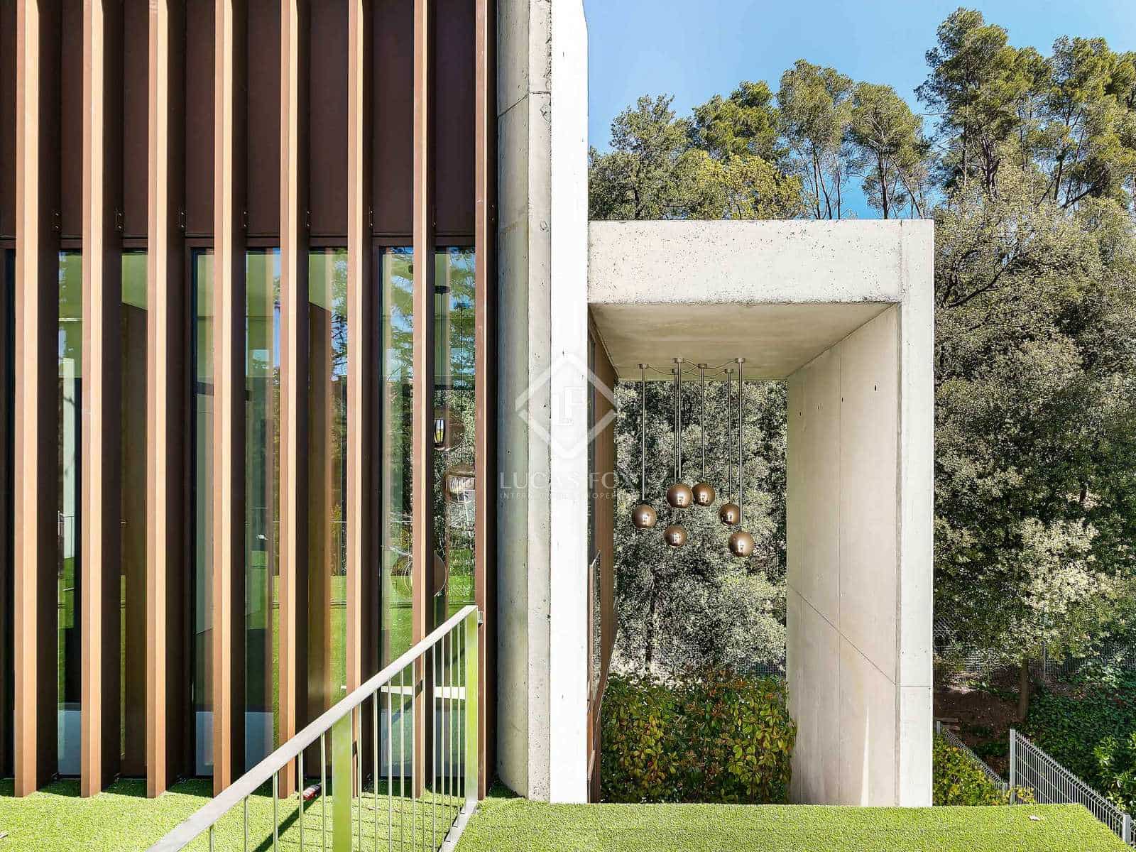 6 sypialnia Willa na sprzedaż w Sant Cugat del Valles z basenem garażem - 2 900 000 € (Ref: 7901485)