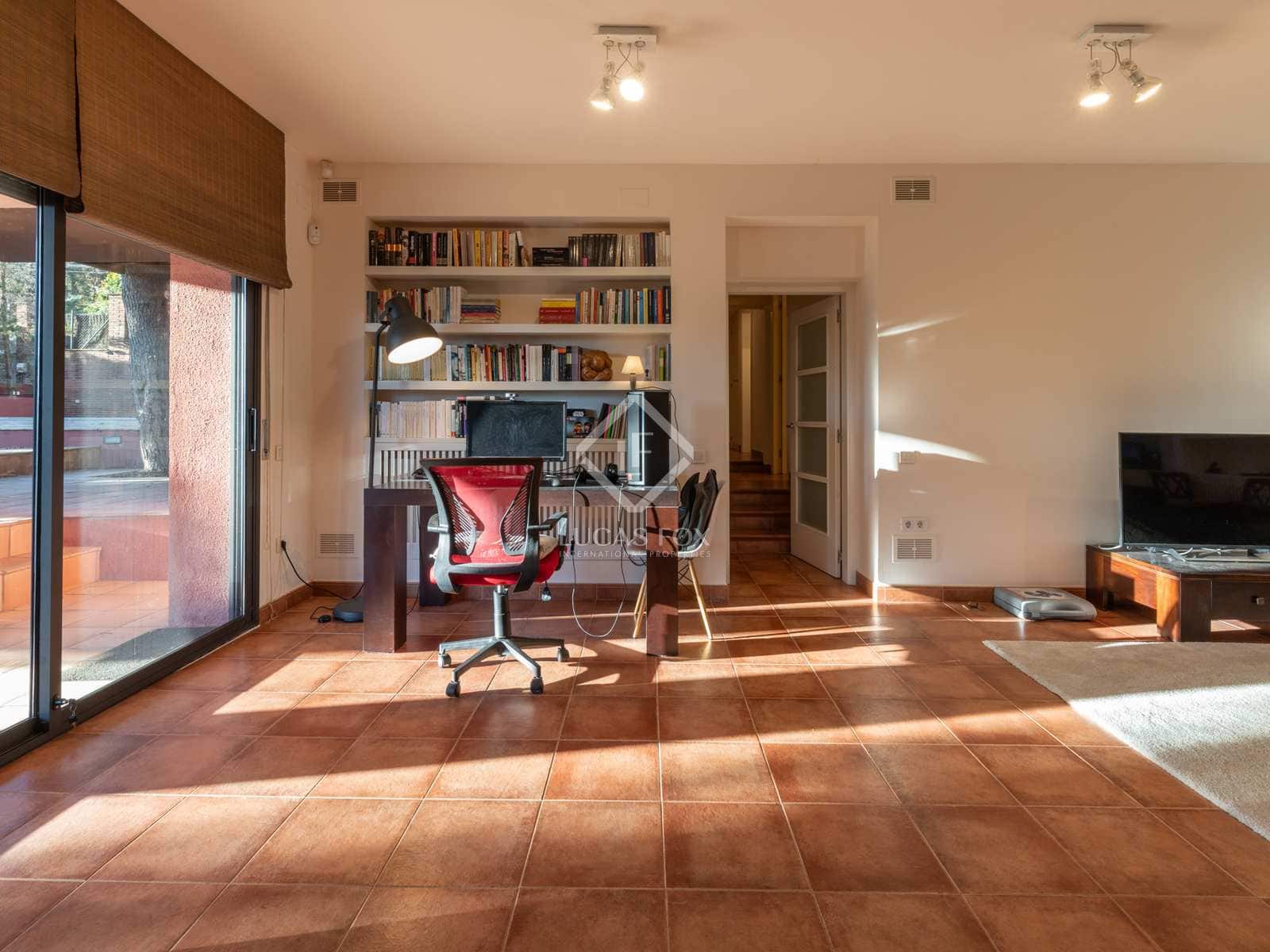 5 chambre Villa/Maison à vendre à Castelldefels avec piscine garage - 1 595 000 € (Ref: 7904293)