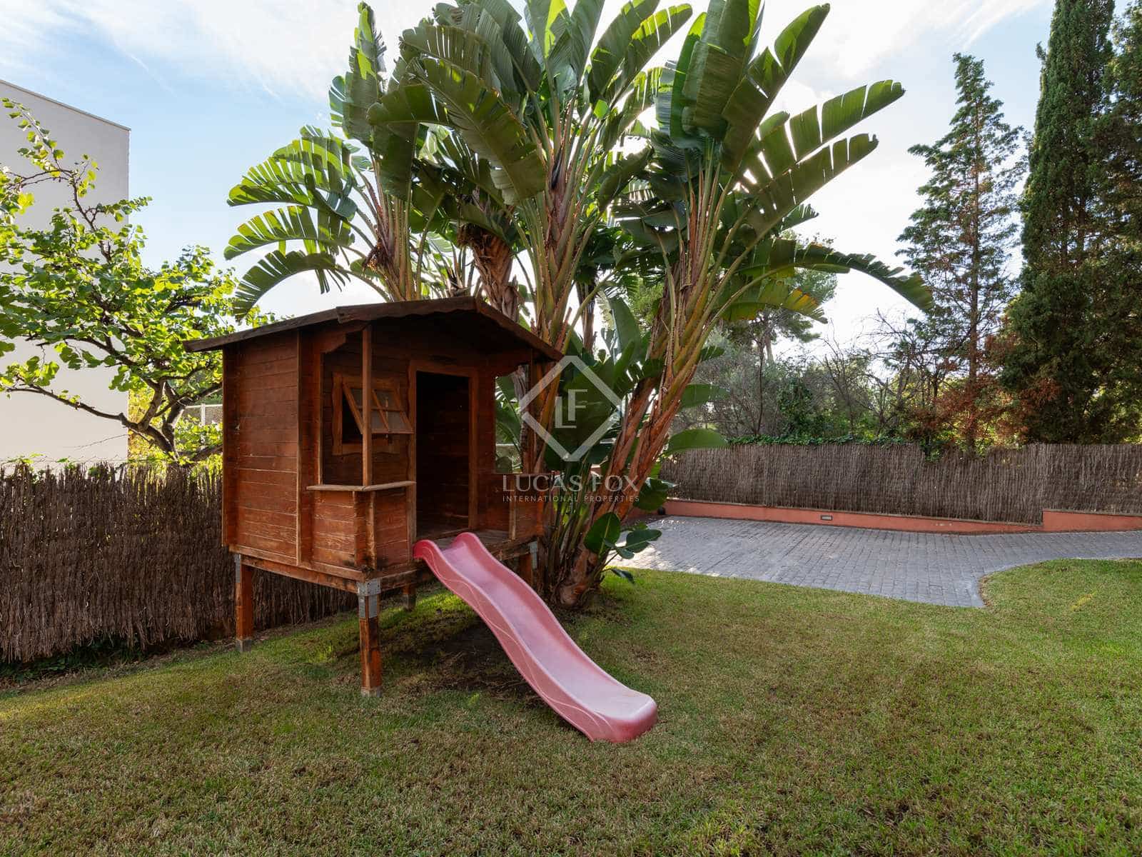 5 chambre Villa/Maison à vendre à Castelldefels avec piscine garage - 1 595 000 € (Ref: 7904293)