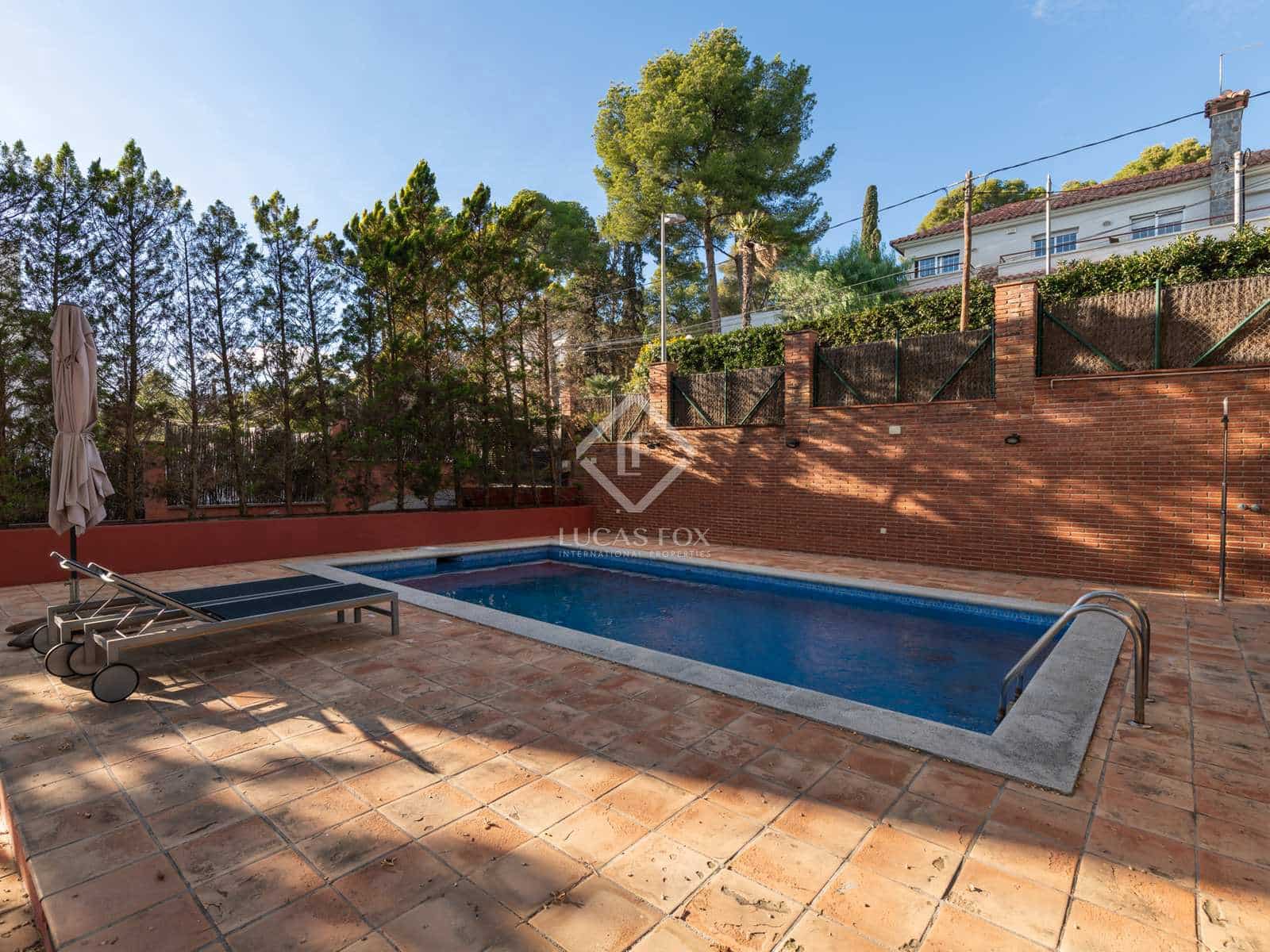 5 chambre Villa/Maison à vendre à Castelldefels avec piscine garage - 1 595 000 € (Ref: 7904293)