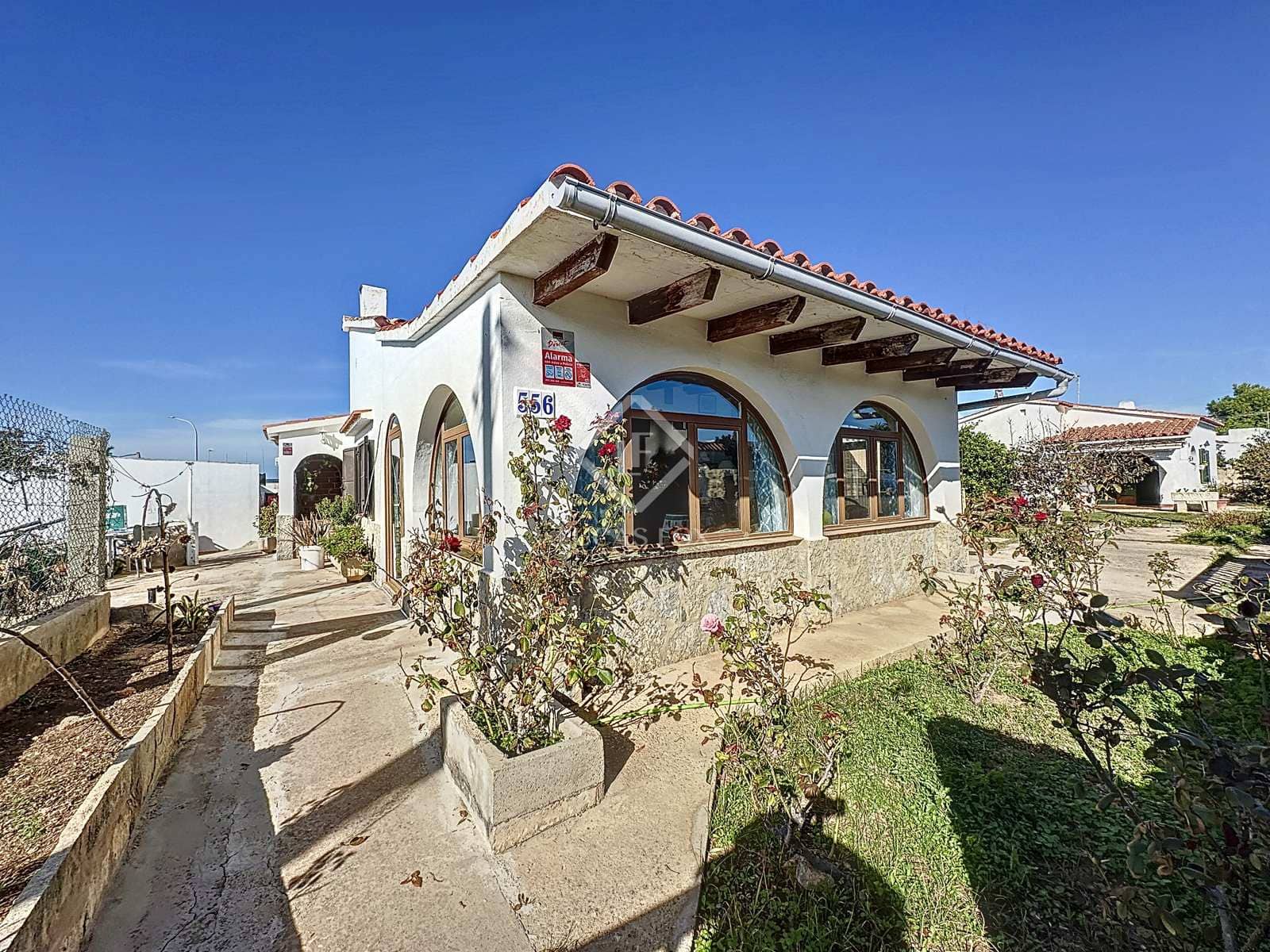 3 soverom Villa til salgs i Alayor / Alaior med svømmebasseng - € 2 800 000 (Ref: 7911239)