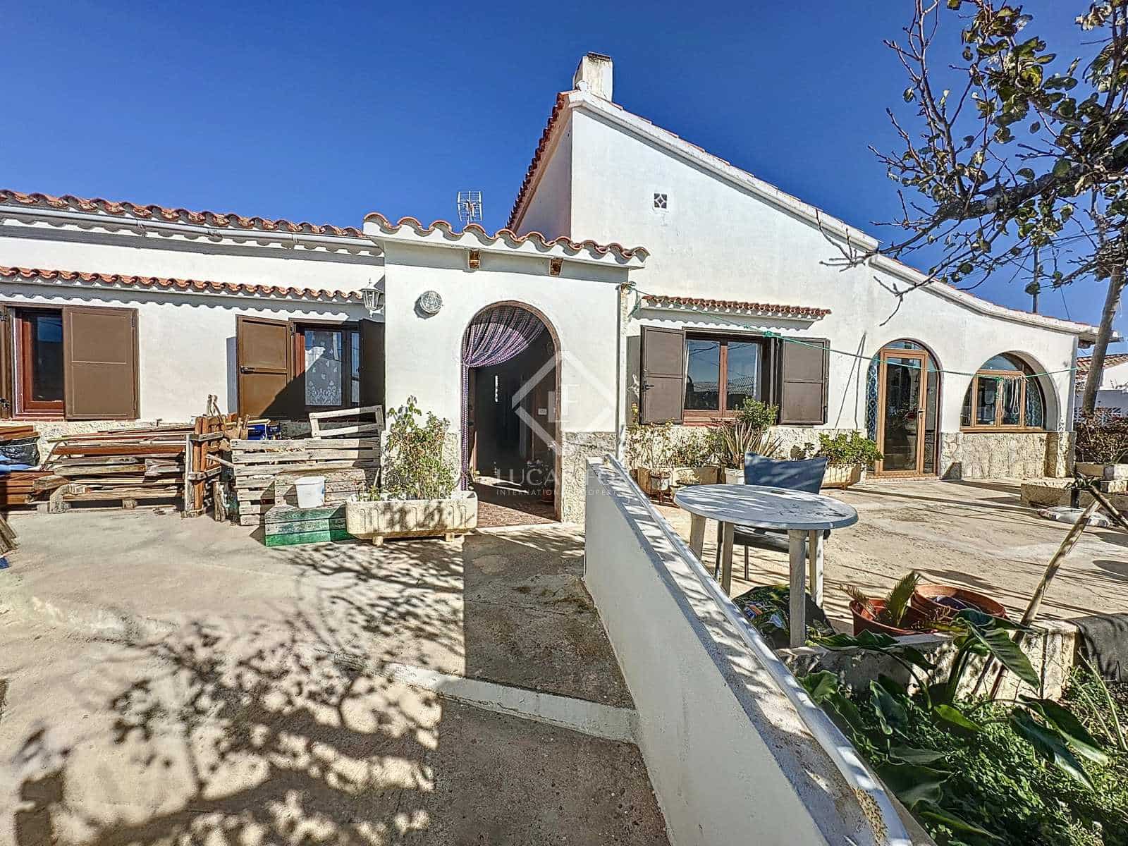 3 soverom Villa til salgs i Alayor / Alaior med svømmebasseng - € 2 800 000 (Ref: 7911239)