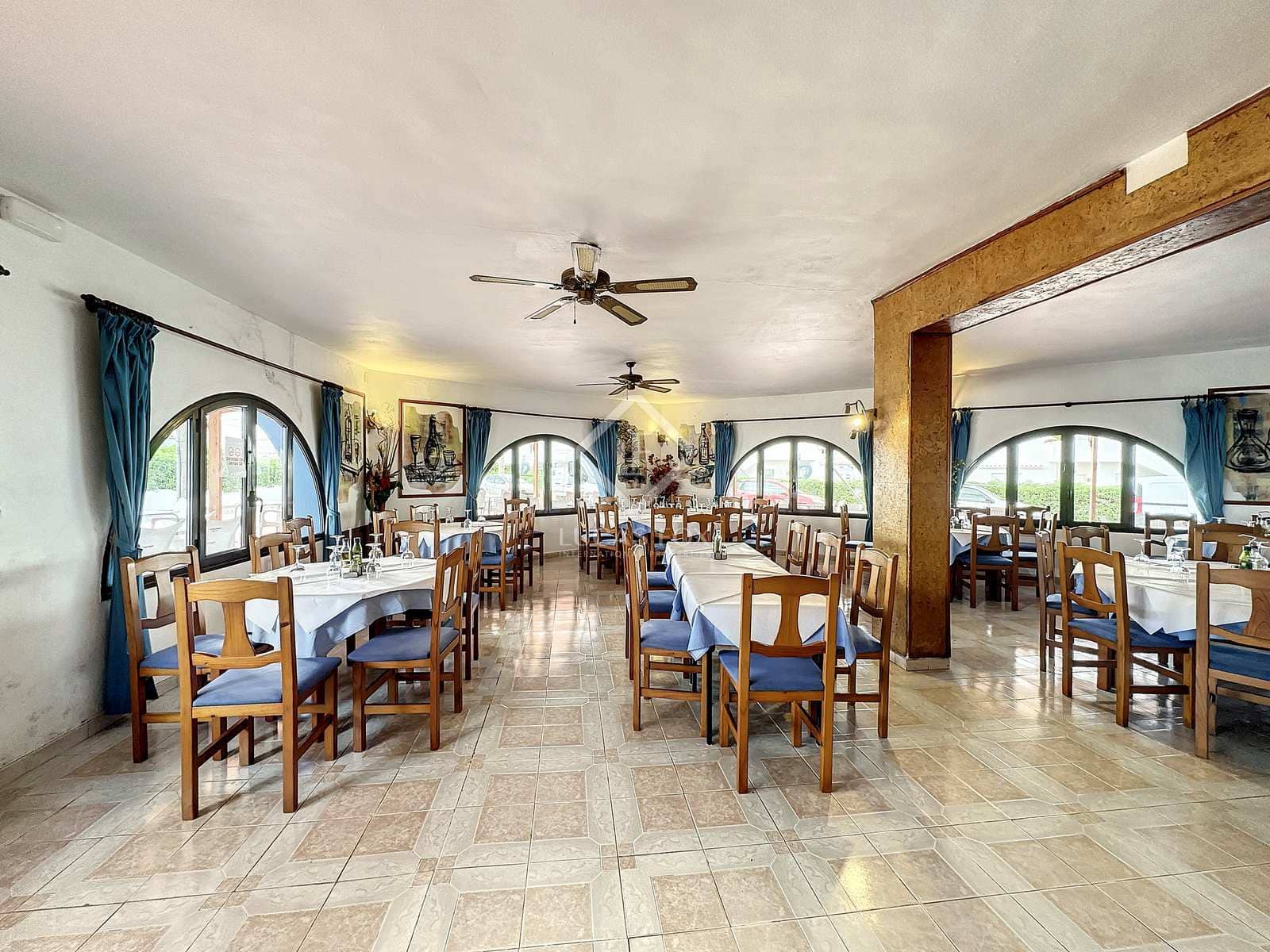 3 soverom Villa til salgs i Alayor / Alaior med svømmebasseng - € 2 800 000 (Ref: 7911239)