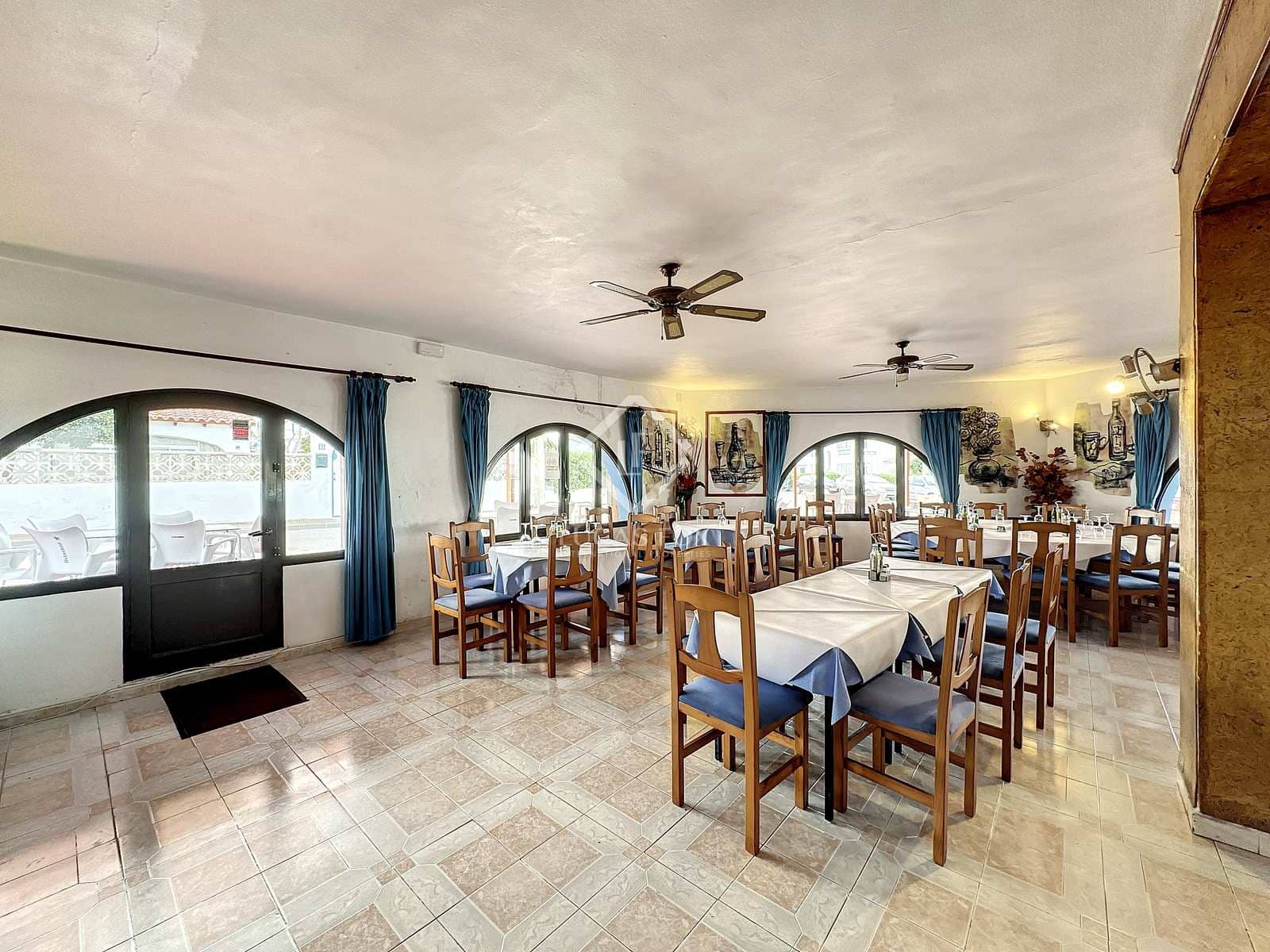 3 soverom Villa til salgs i Alayor / Alaior med svømmebasseng - € 2 800 000 (Ref: 7911239)