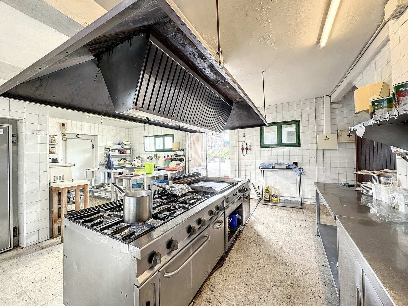 3 soverom Villa til salgs i Alayor / Alaior med svømmebasseng - € 2 800 000 (Ref: 7911239)