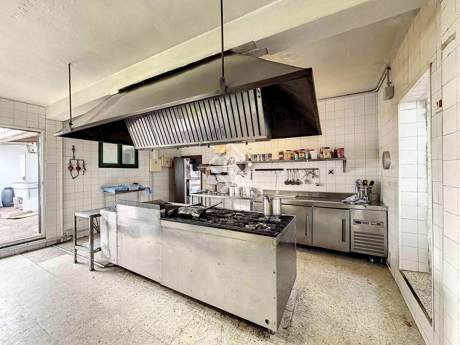 3 soverom Villa til salgs i Alayor / Alaior med svømmebasseng - € 2 800 000 (Ref: 7911239)