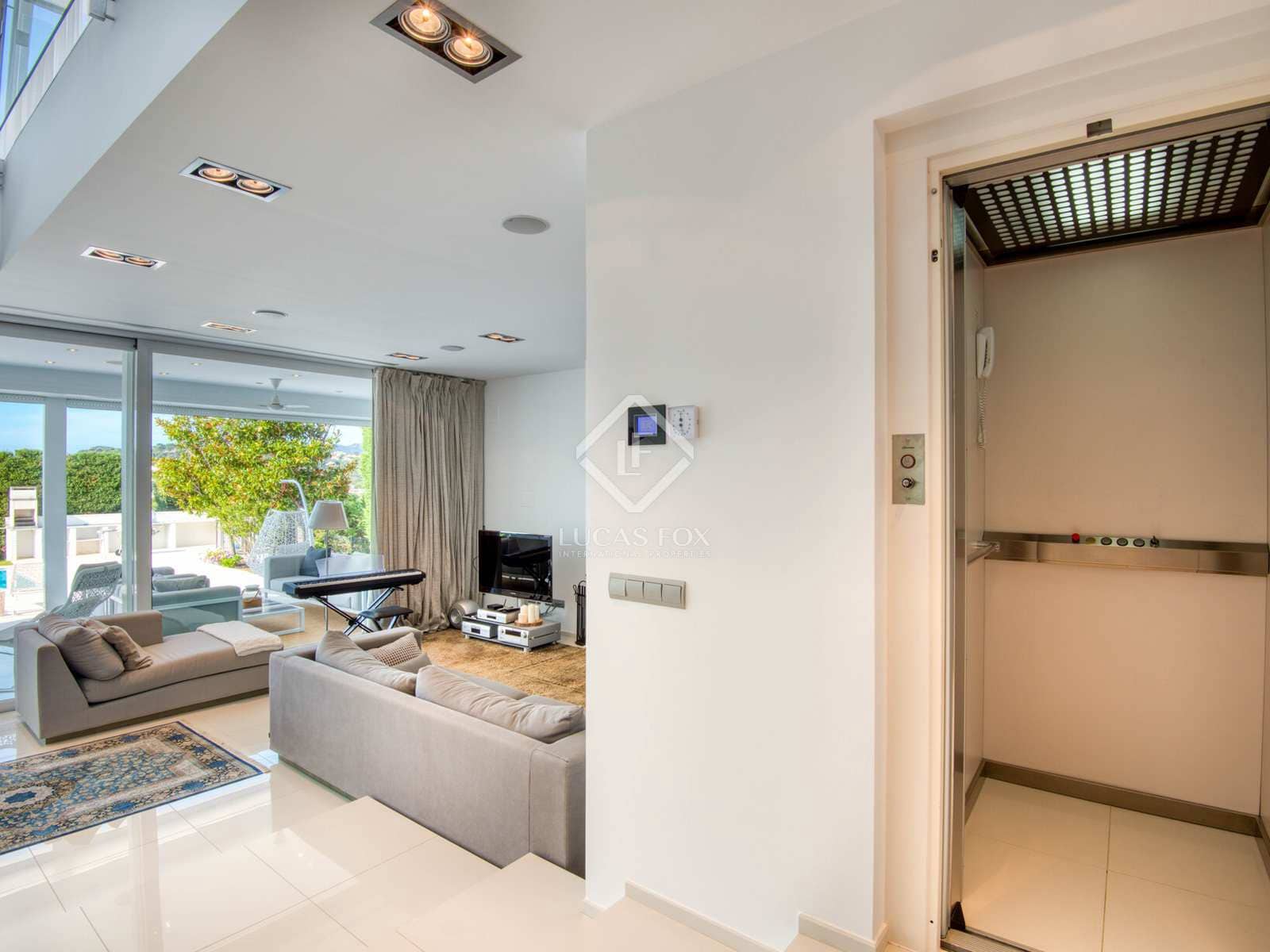 4 soveværelse Villa til salg i S'Agaro med swimmingpool garage - € 2.650.000 (Ref: 7921577)