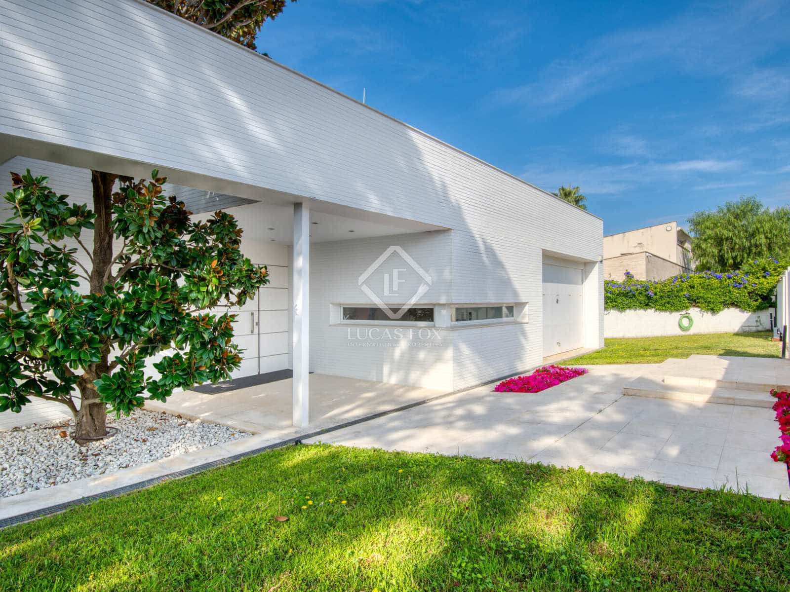 4 soveværelse Villa til salg i S'Agaro med swimmingpool garage - € 2.650.000 (Ref: 7921577)