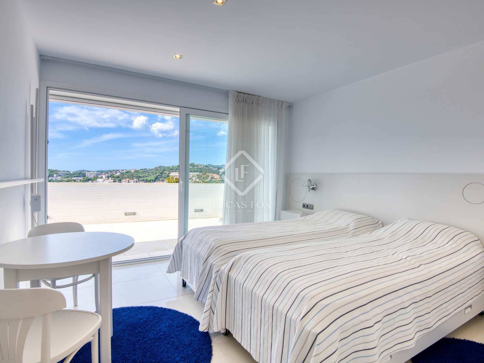 4 soveværelse Villa til salg i S'Agaro med swimmingpool garage - € 2.650.000 (Ref: 7921577)