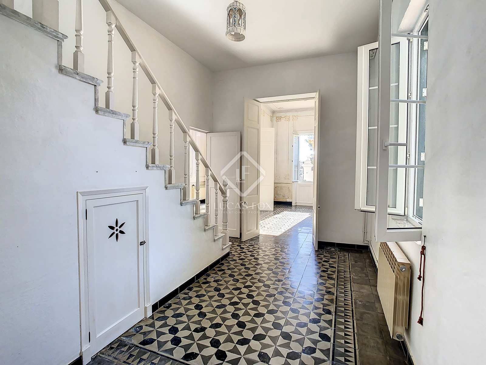 5 soveværelse Villa til salg i San Luis / Sant Lluis med swimmingpool garage - € 1.490.000 (Ref: 7927647)