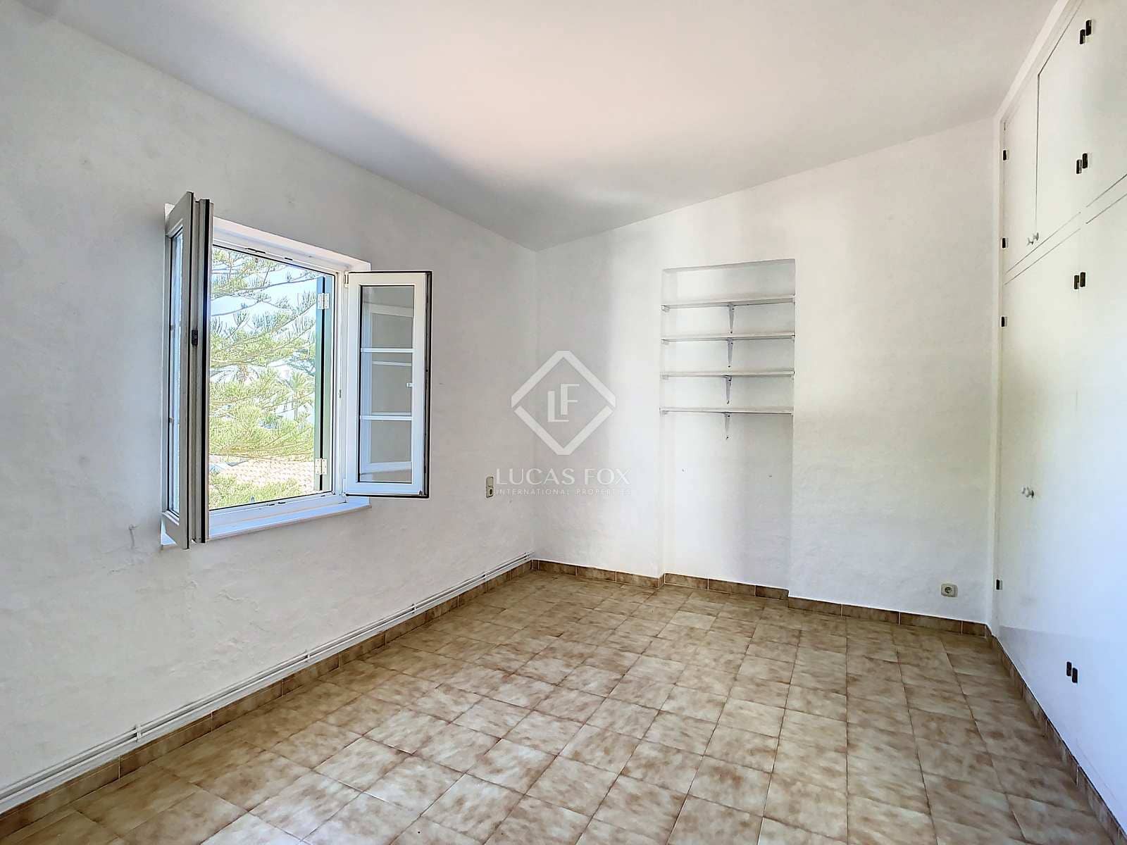 5 soveværelse Villa til salg i San Luis / Sant Lluis med swimmingpool garage - € 1.490.000 (Ref: 7927647)