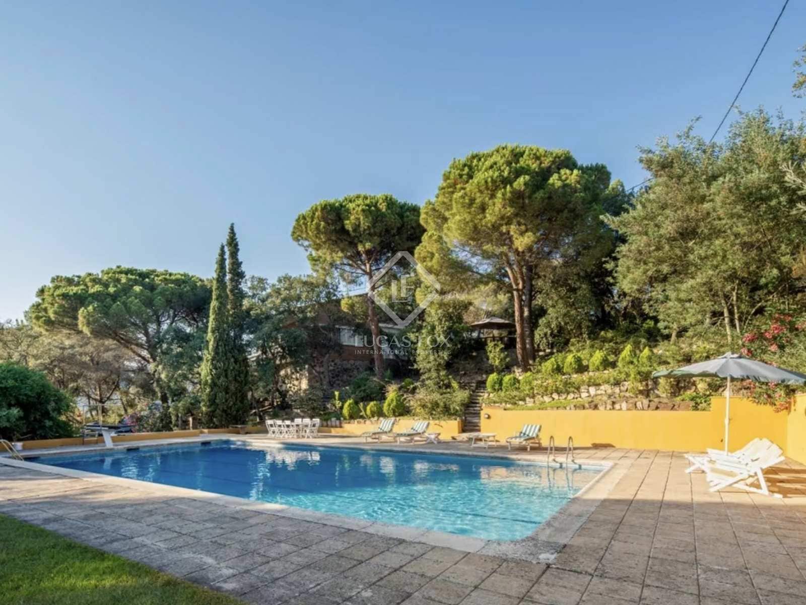 5 makuuhuone Huvila myytävänä paikassa Castell-Platja d'Aro mukana uima-altaan 
autotalli - 845 000 € (Ref: 7927652)